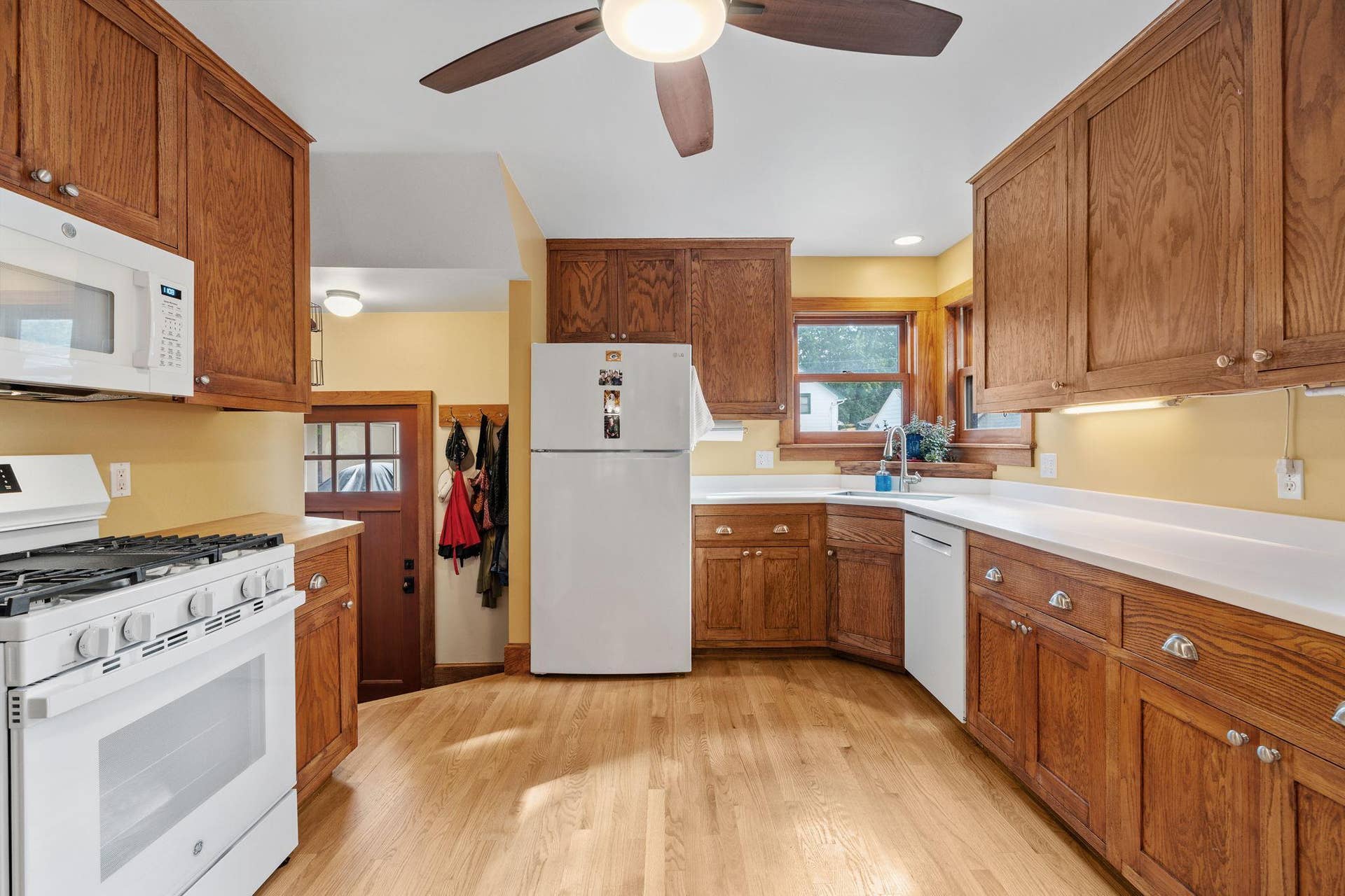 3445 31st Avenue S, 34, Minneapolis, MN 55406 24-web-or-mls-3445 S 31st Ave-24.jpg