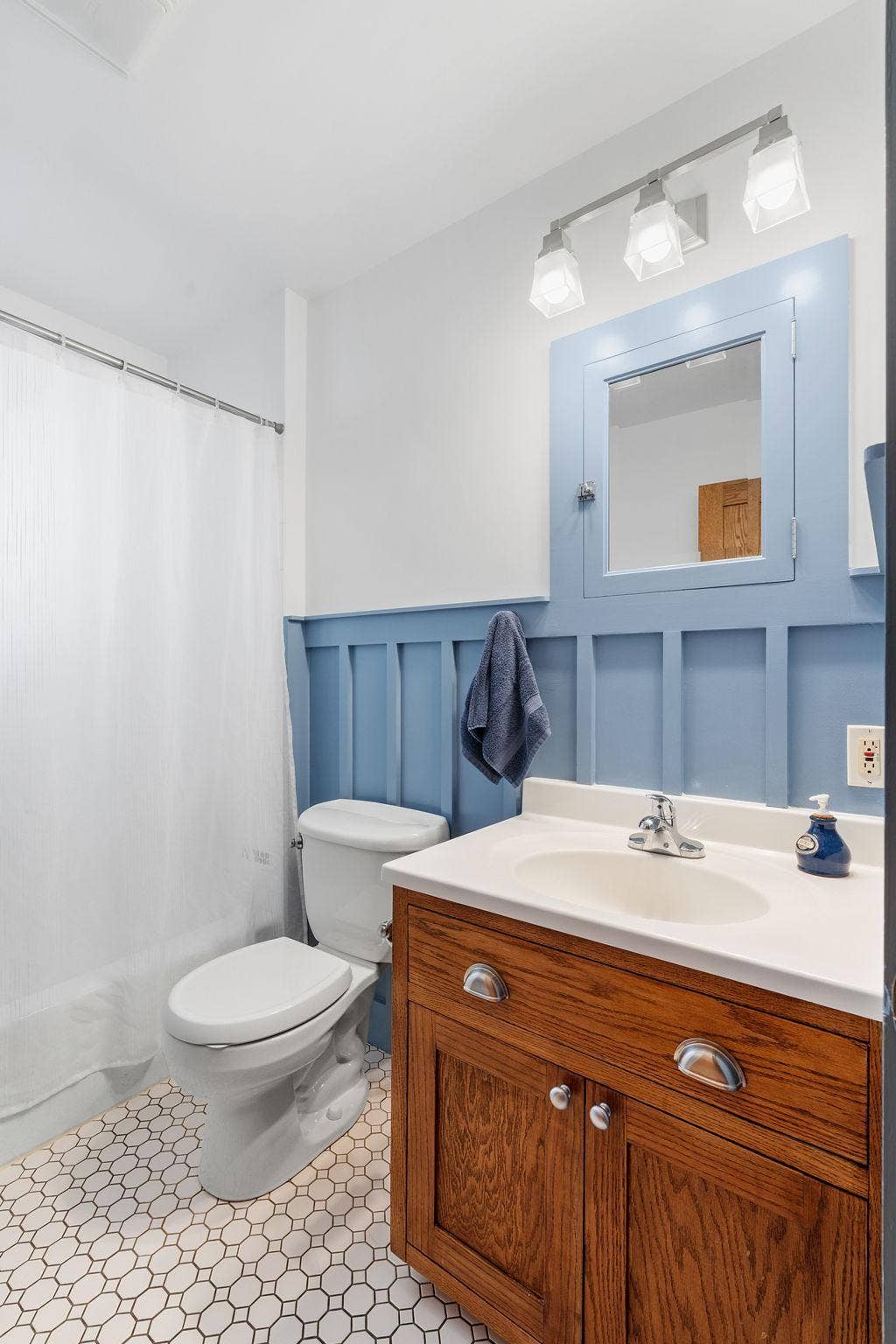 3445 31st Avenue S, 34, Minneapolis, MN 55406 35-web-or-mls-3445 S 31st Ave-35.jpg