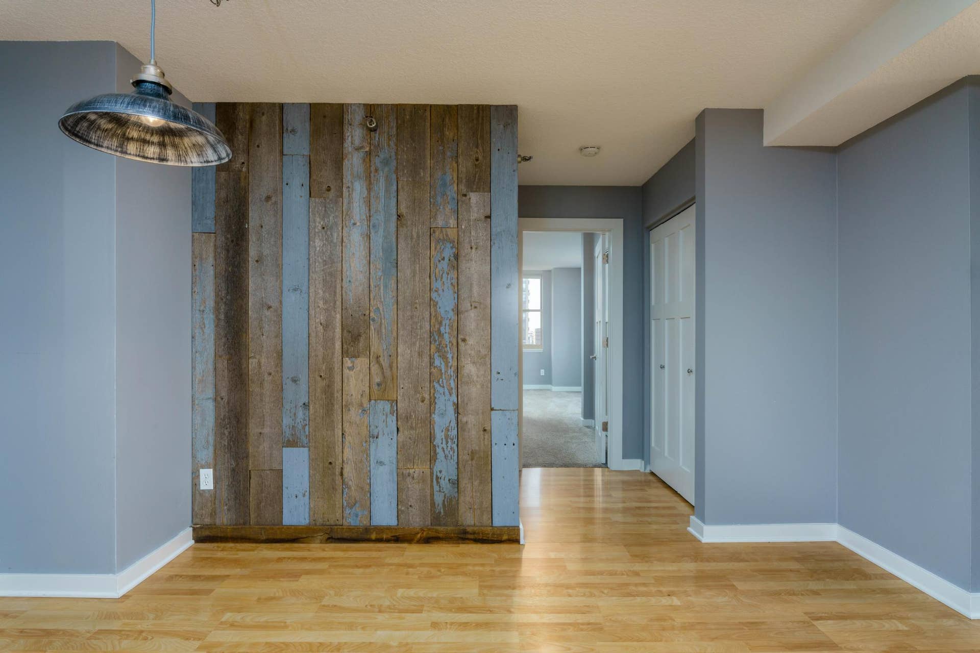 401 S 1st Street, #822, 19, Minneapolis, MN 55401 401 S 1st Street, #822, 19, Minneapolis, MN 55401