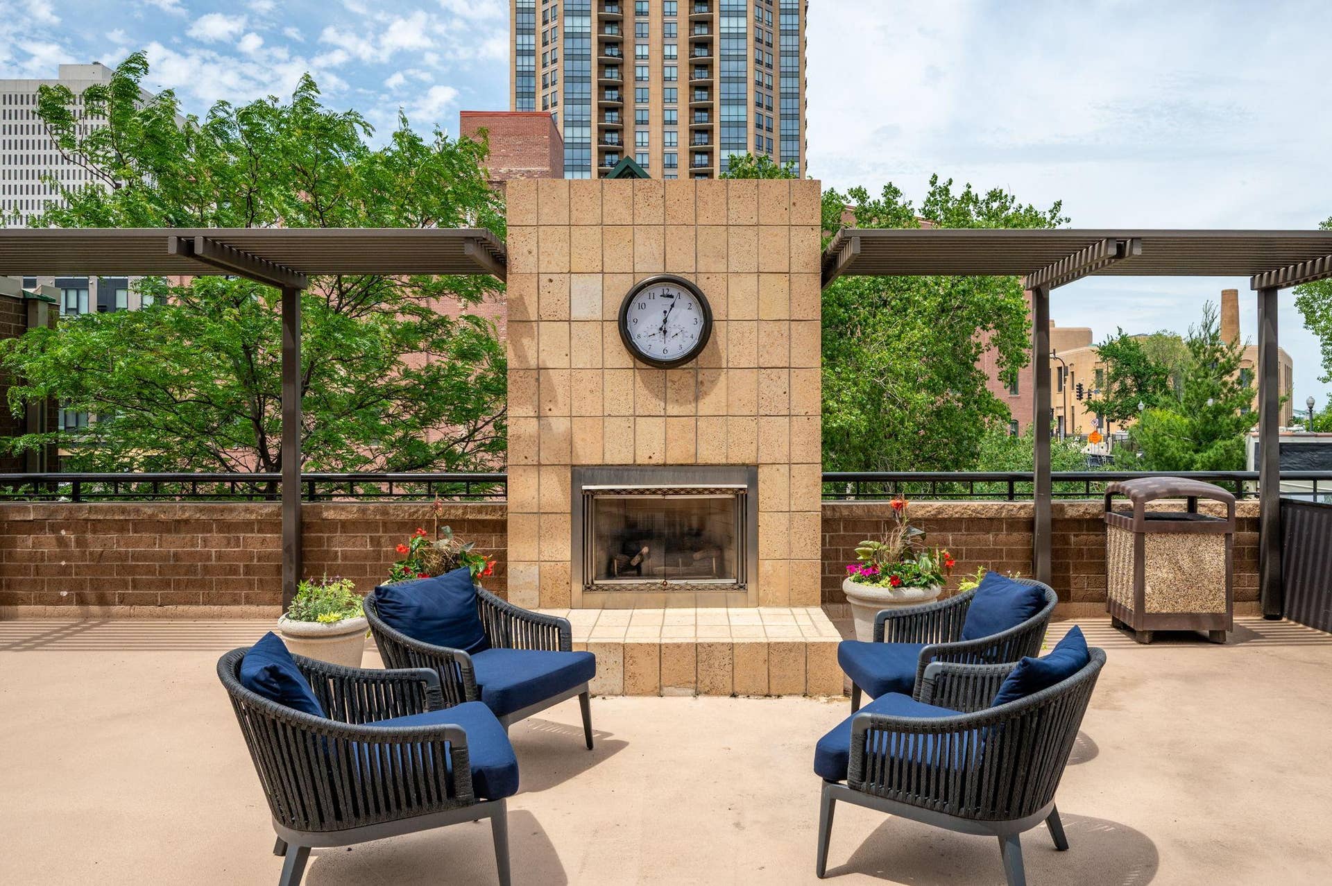 401 S 1st Street, #822, 19, Minneapolis, MN 55401 401 S 1st Street, #822, 19, Minneapolis, MN 55401