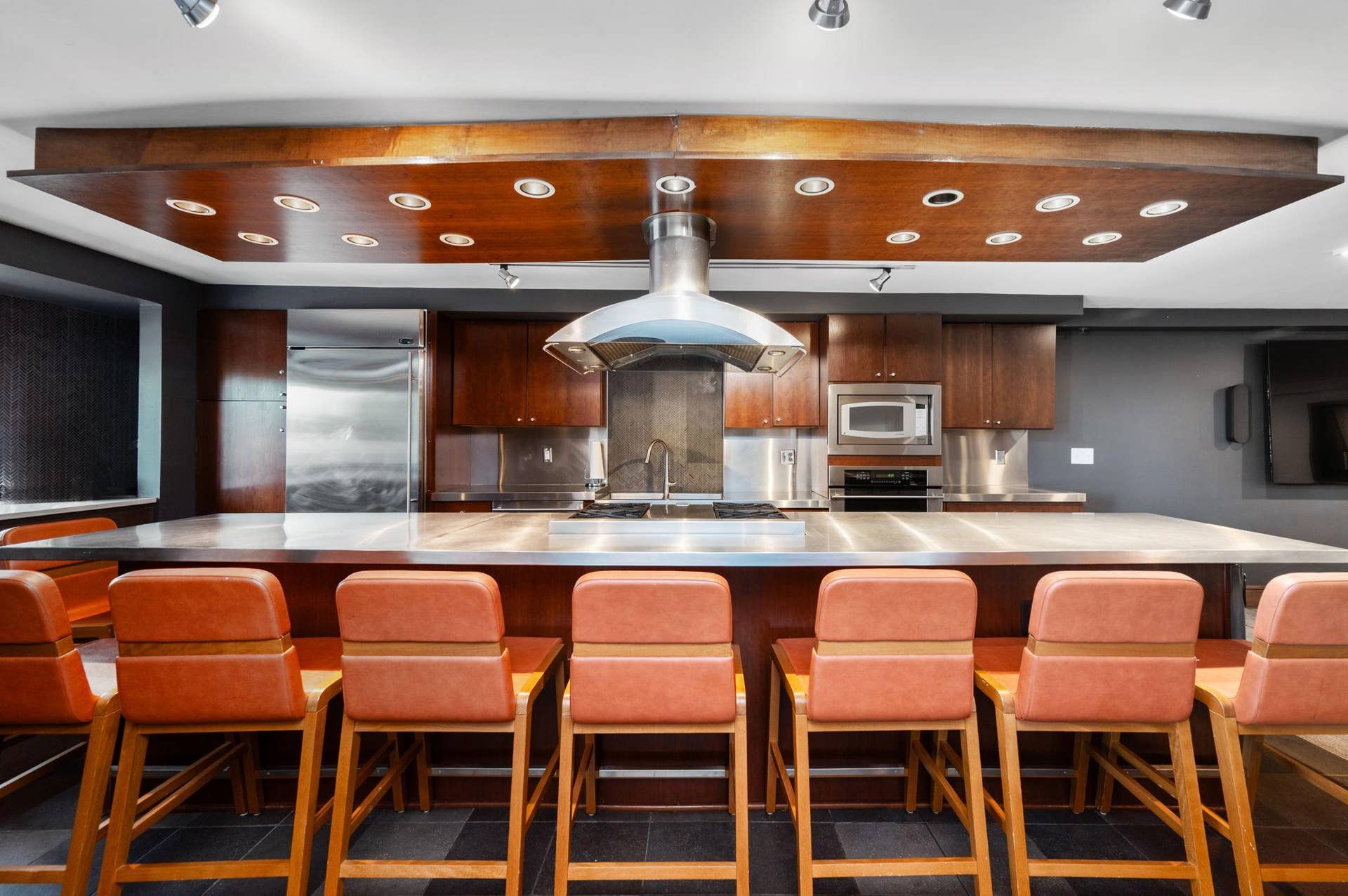 401 S 1st Street, #822, 19, Minneapolis, MN 55401 401 S 1st Street, #822, 19, Minneapolis, MN 55401