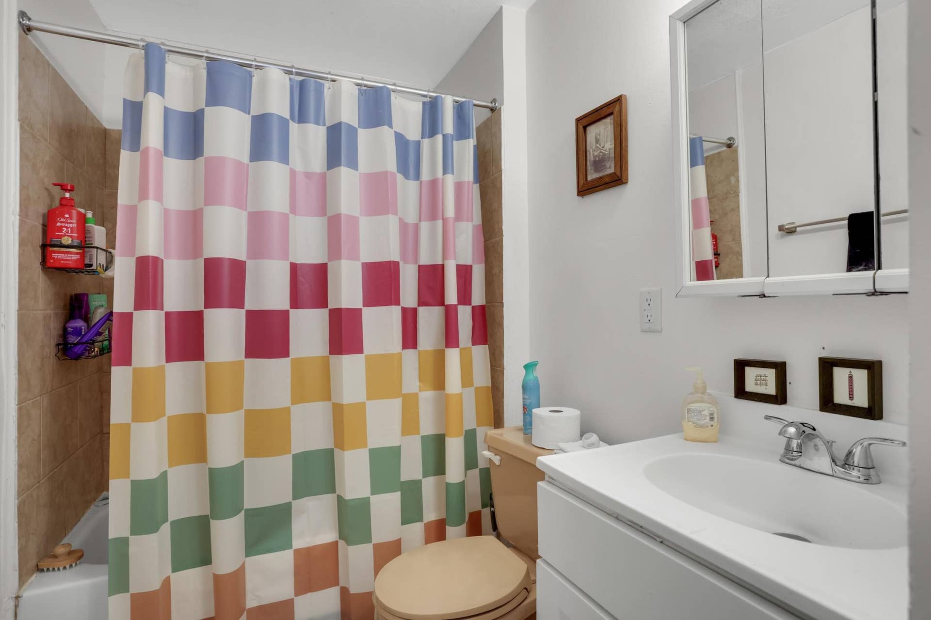 2406 Pierce Street NE, 87, Minneapolis, MN 55418 Image-23.jpg
