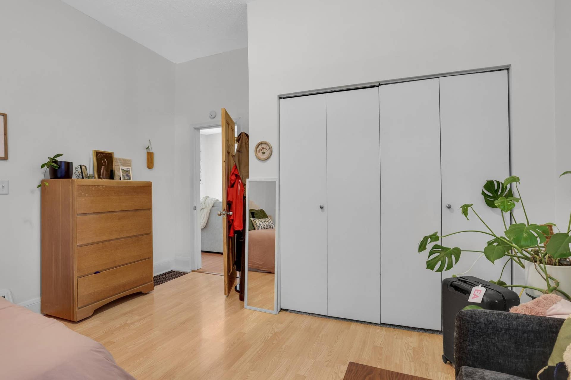 2406 Pierce Street NE, 87, Minneapolis, MN 55418 Image-10.jpg