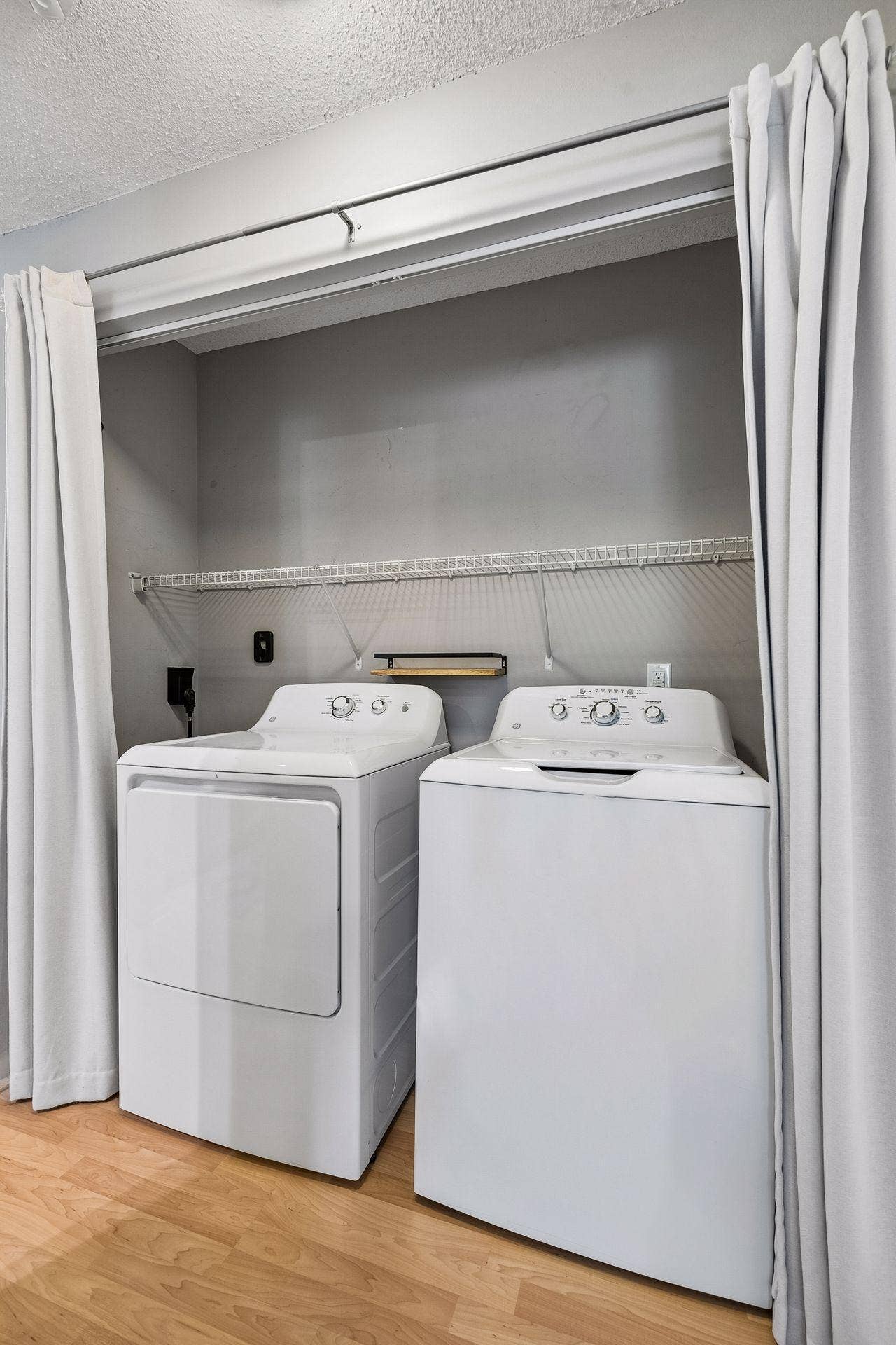 3540 Hennepin Avenue, #210, 23, Minneapolis, MN 55408 in unit laundry