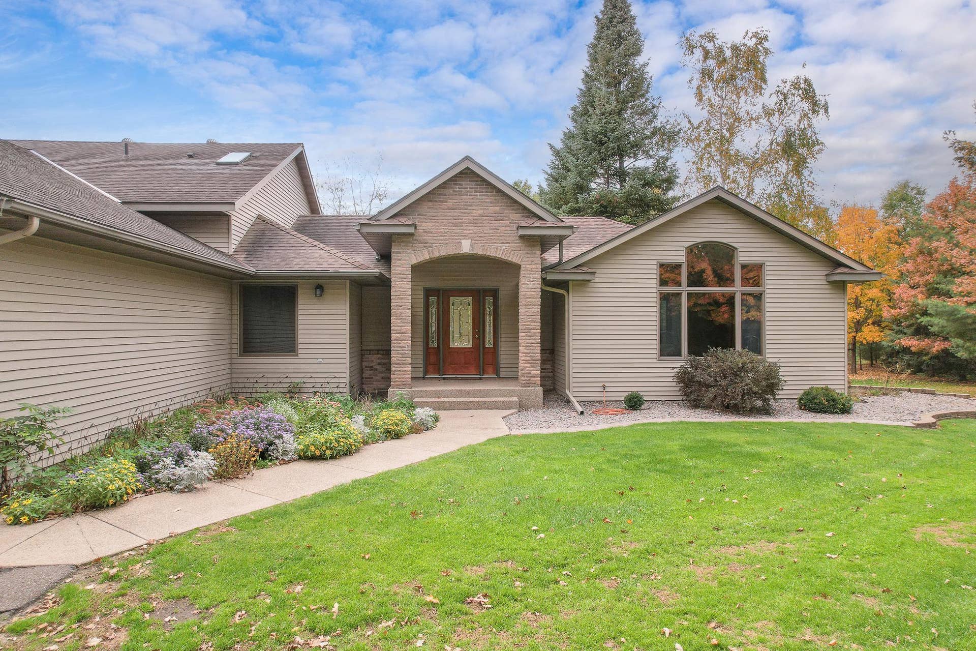 8795 Lakewood Shore Road NW, Rice, MN 56367 8795 Lakewood Fall-01.jpg