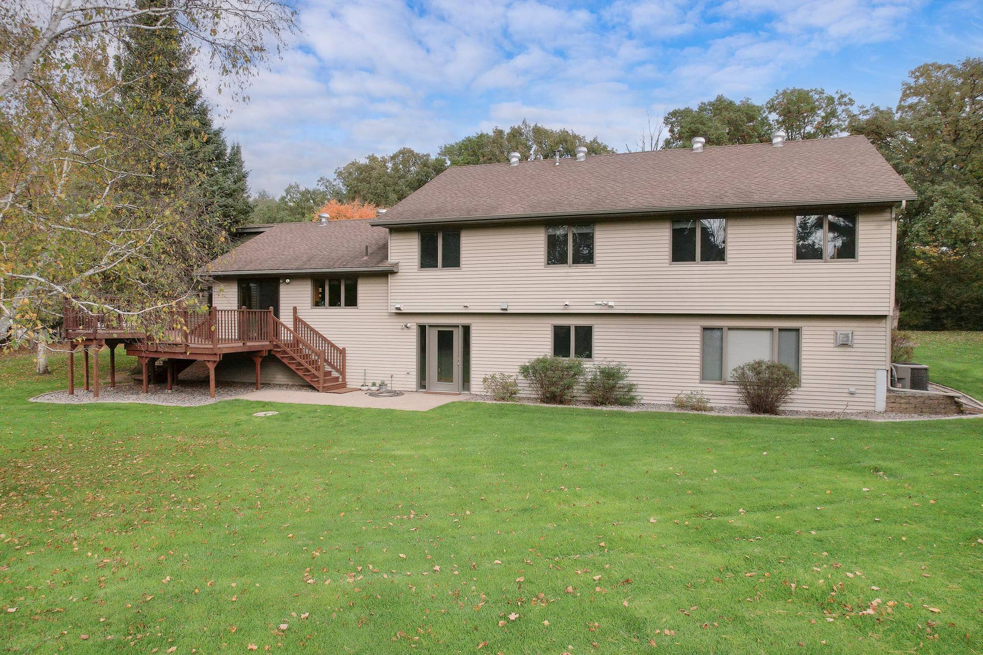 8795 Lakewood Shore Road NW, Rice, MN 56367 8795 Lakewood Fall-04.jpg
