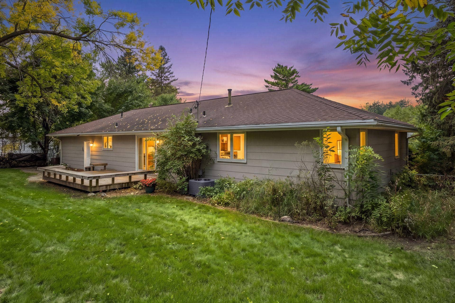 10800 Oak Knoll Terrace N, Minnetonka, MN 55305 10800 Oak Knoll Terrace N, Minnetonka, MN 55305