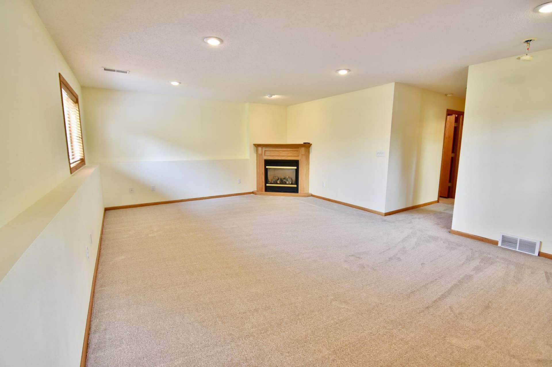 1043 Lawrence Circle, Sartell, MN 56377 Bruce - Sartell refreshed - 21.jpeg