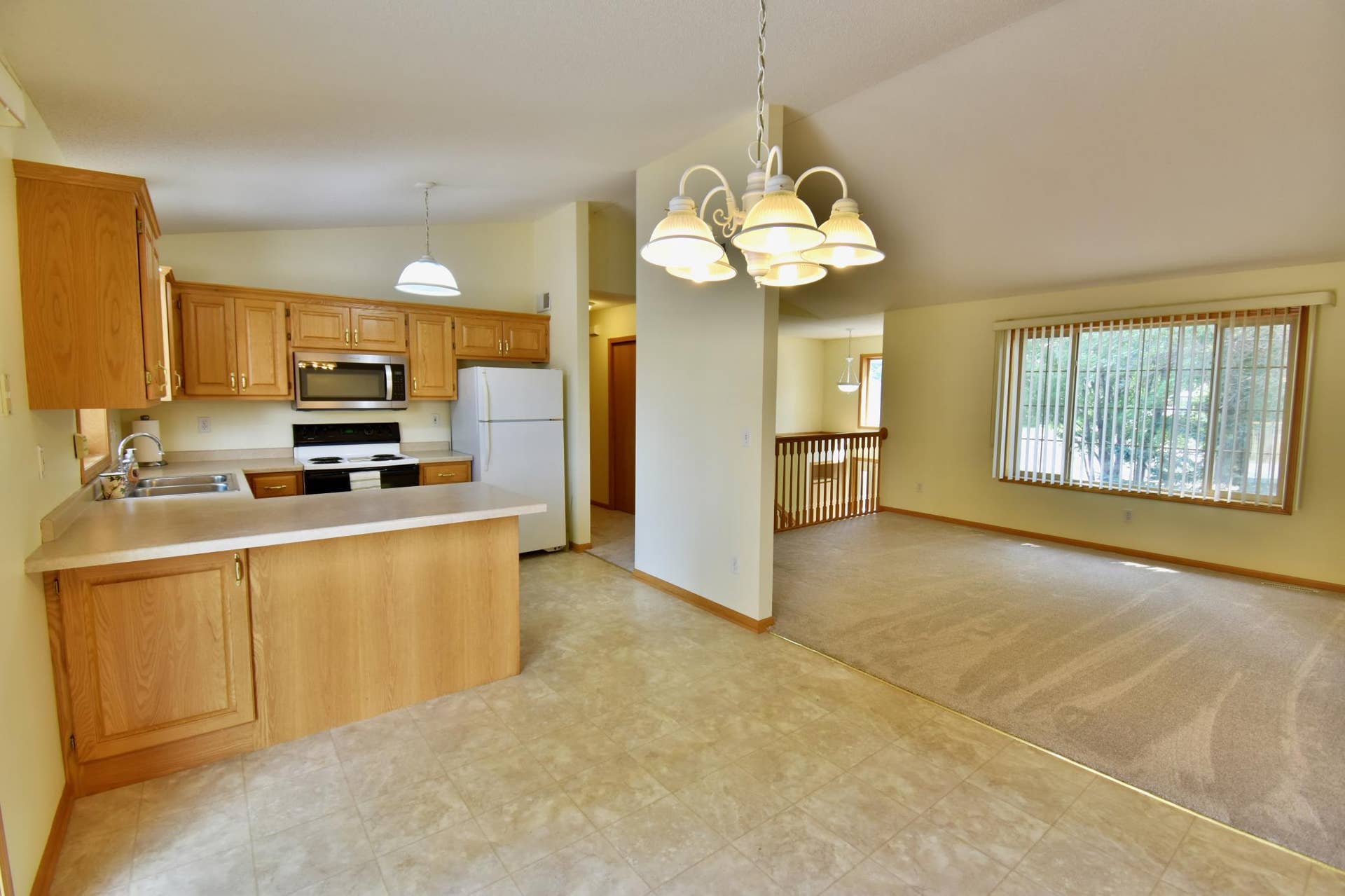 1043 Lawrence Circle, Sartell, MN 56377 Bruce - Sartell refreshed - 9.jpeg