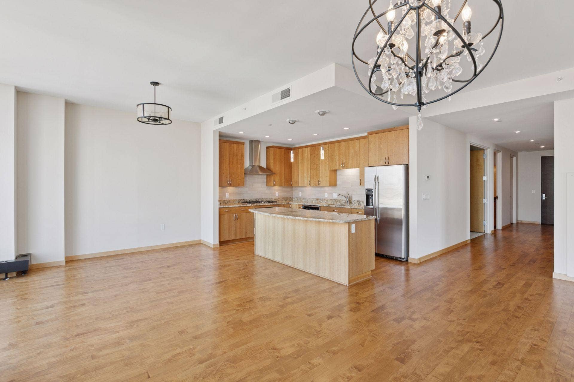 201 S 11th St, #1700, 19, Minneapolis, MN 55403 201 S 11th St, #1700, 19, Minneapolis, MN 55403