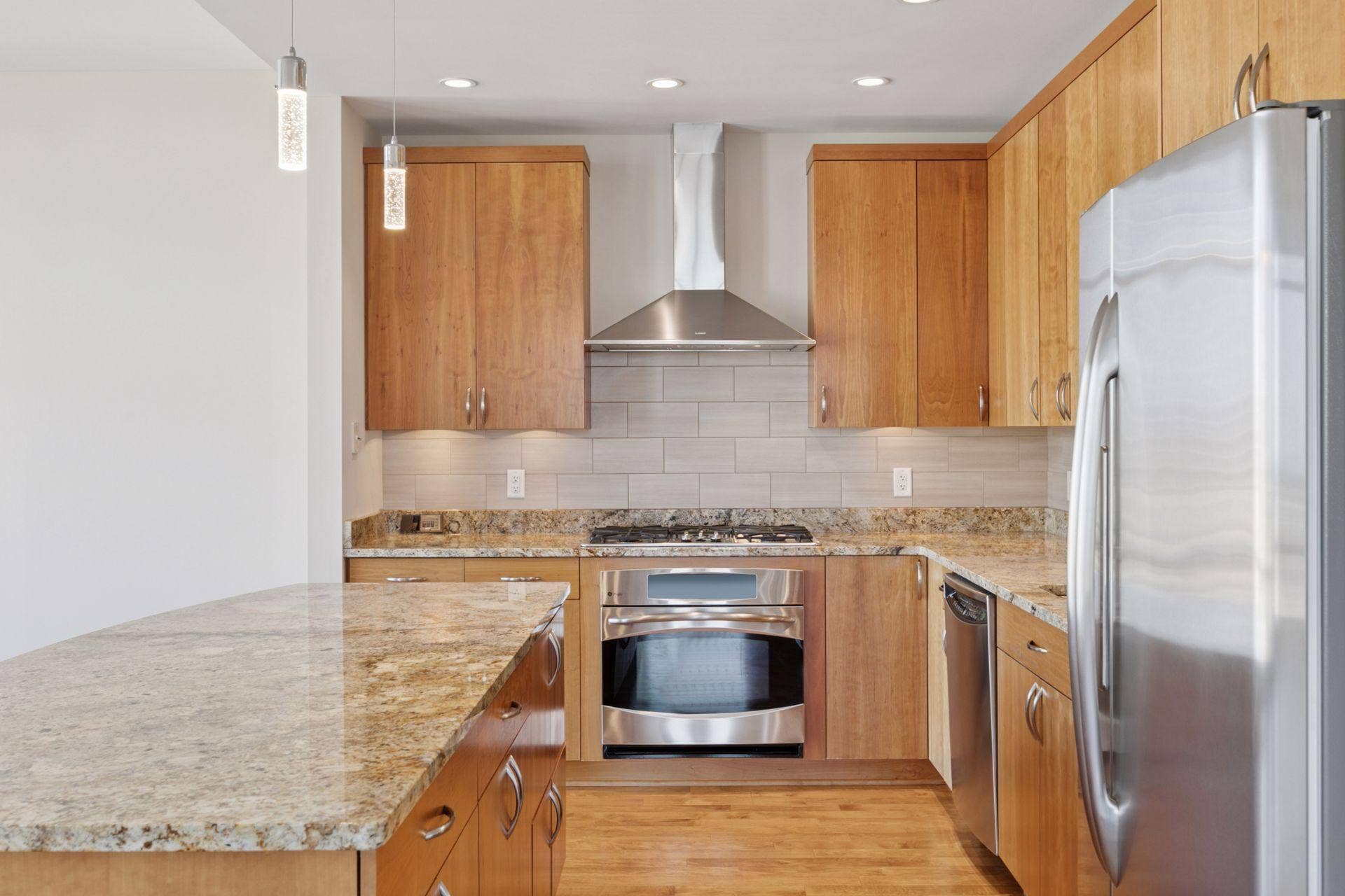 201 S 11th St, #1700, 19, Minneapolis, MN 55403 201 S 11th St, #1700, 19, Minneapolis, MN 55403