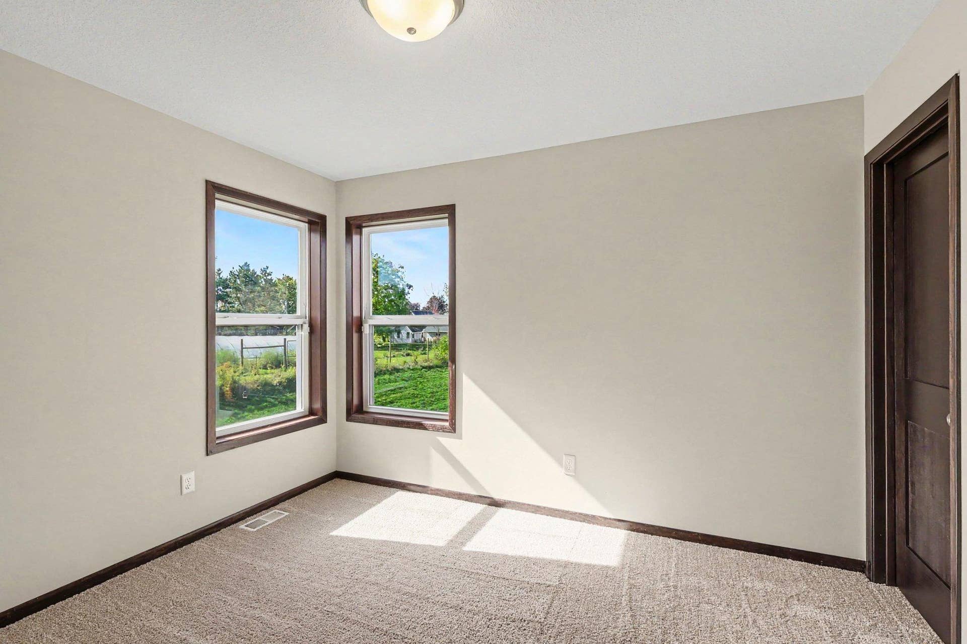 1165 Filkins Street, Prescott, WI 54021 008_file_9860.jpg