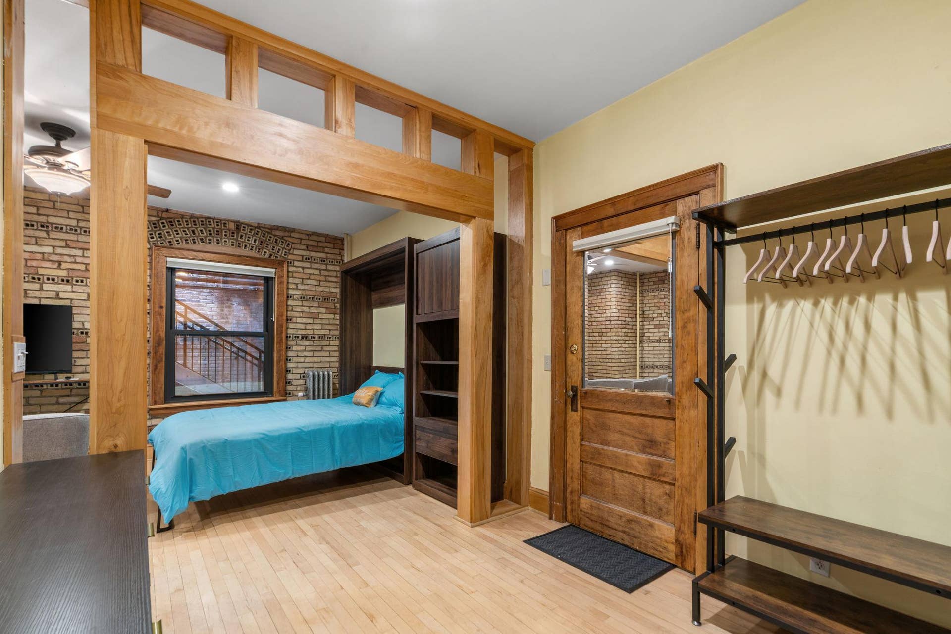 11 S 12th Street, #104, 45, Minneapolis, MN 55403