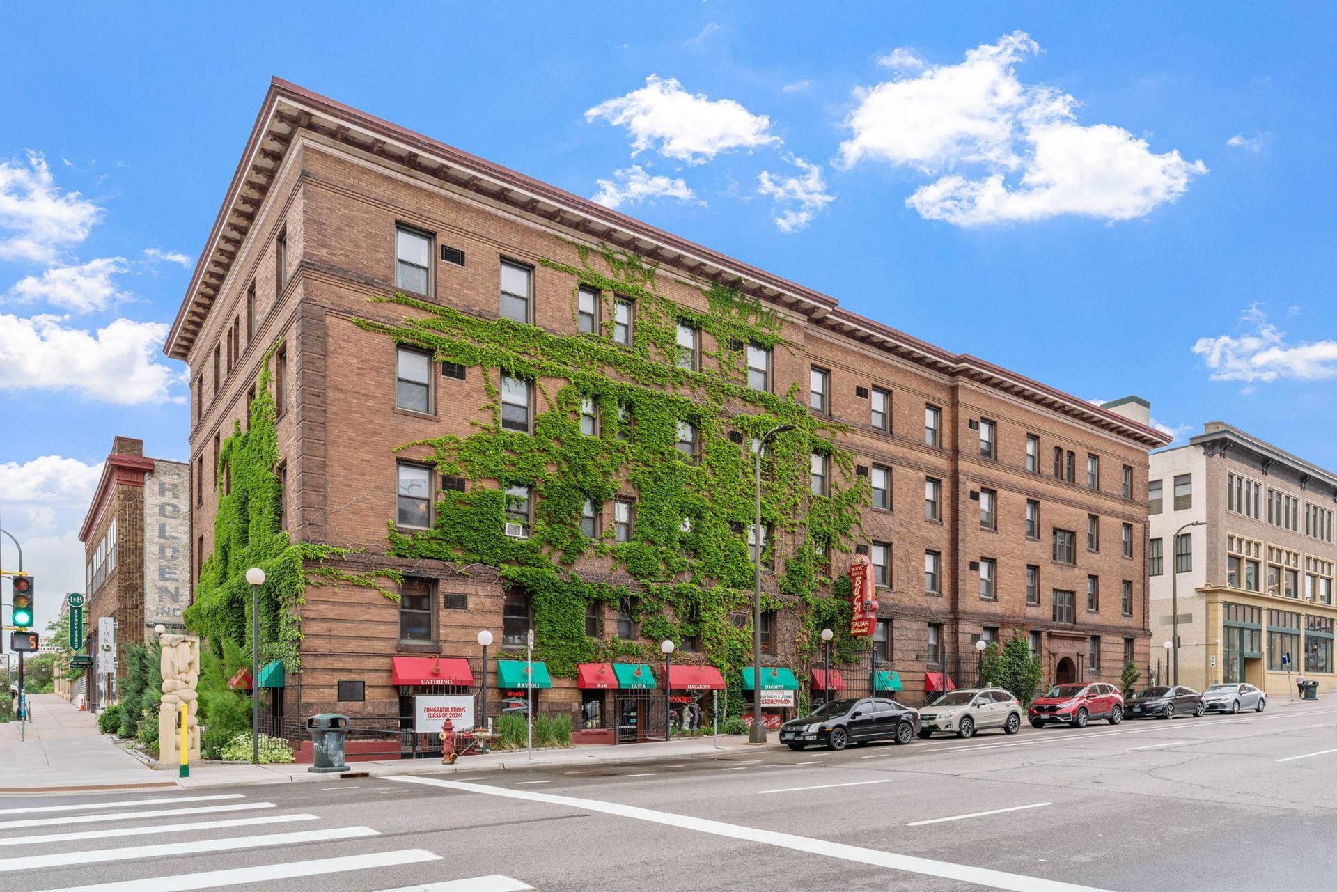 11 S 12th Street, #104, 45, Minneapolis, MN 55403