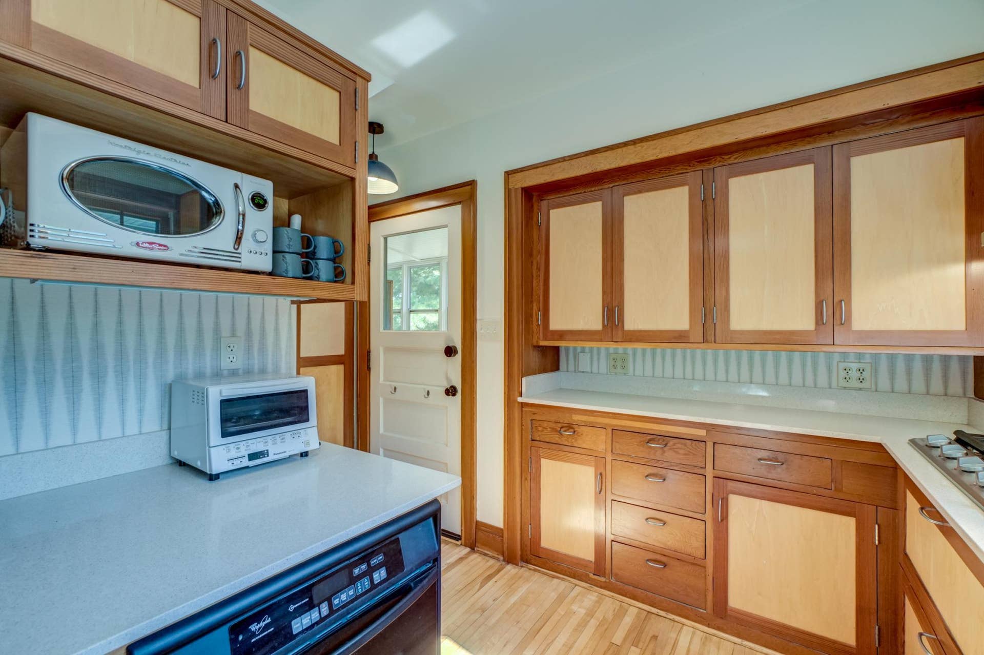 4911 41st Ave S-26.jpg