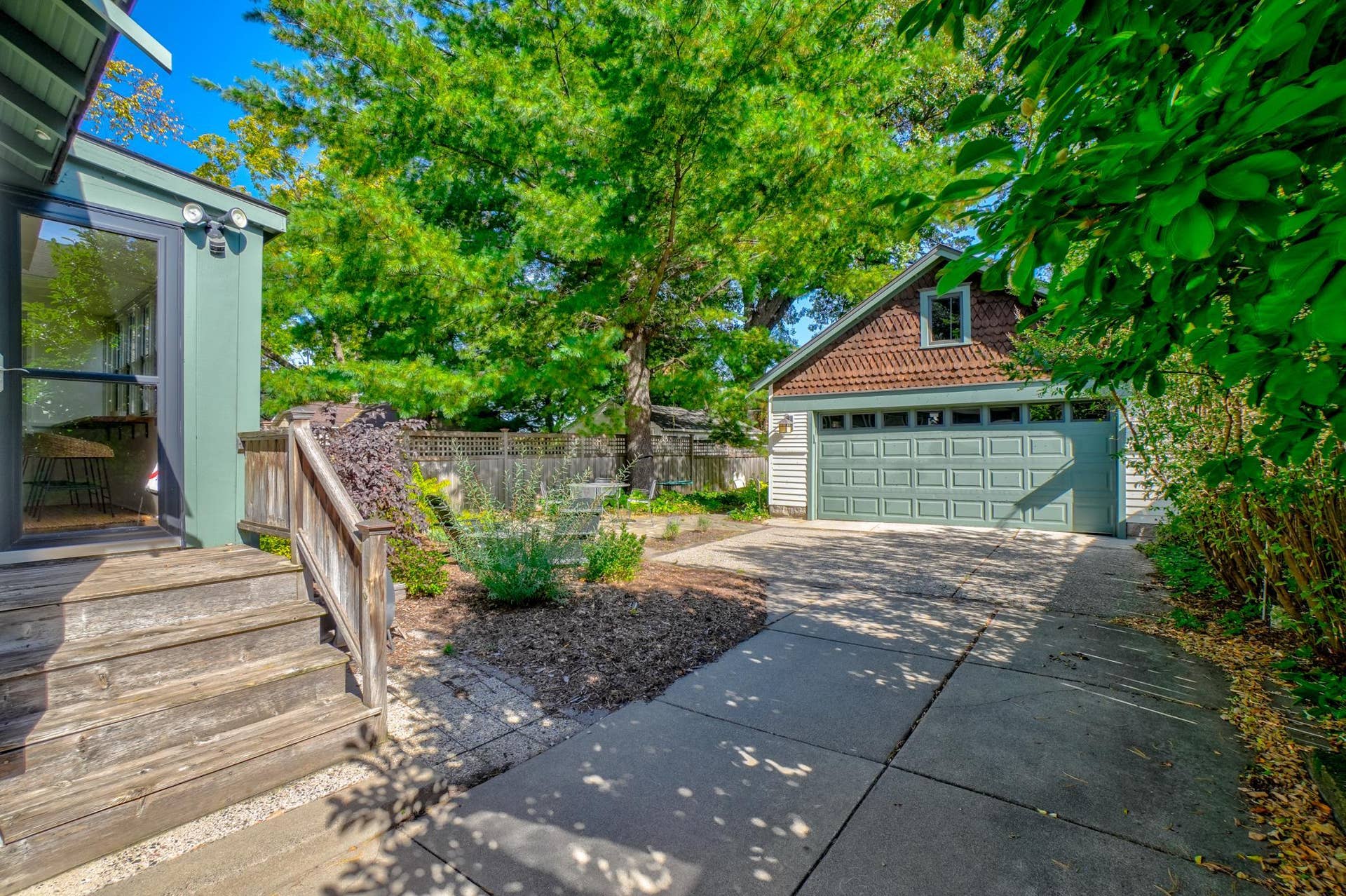 4911 41st Ave S-61.jpg