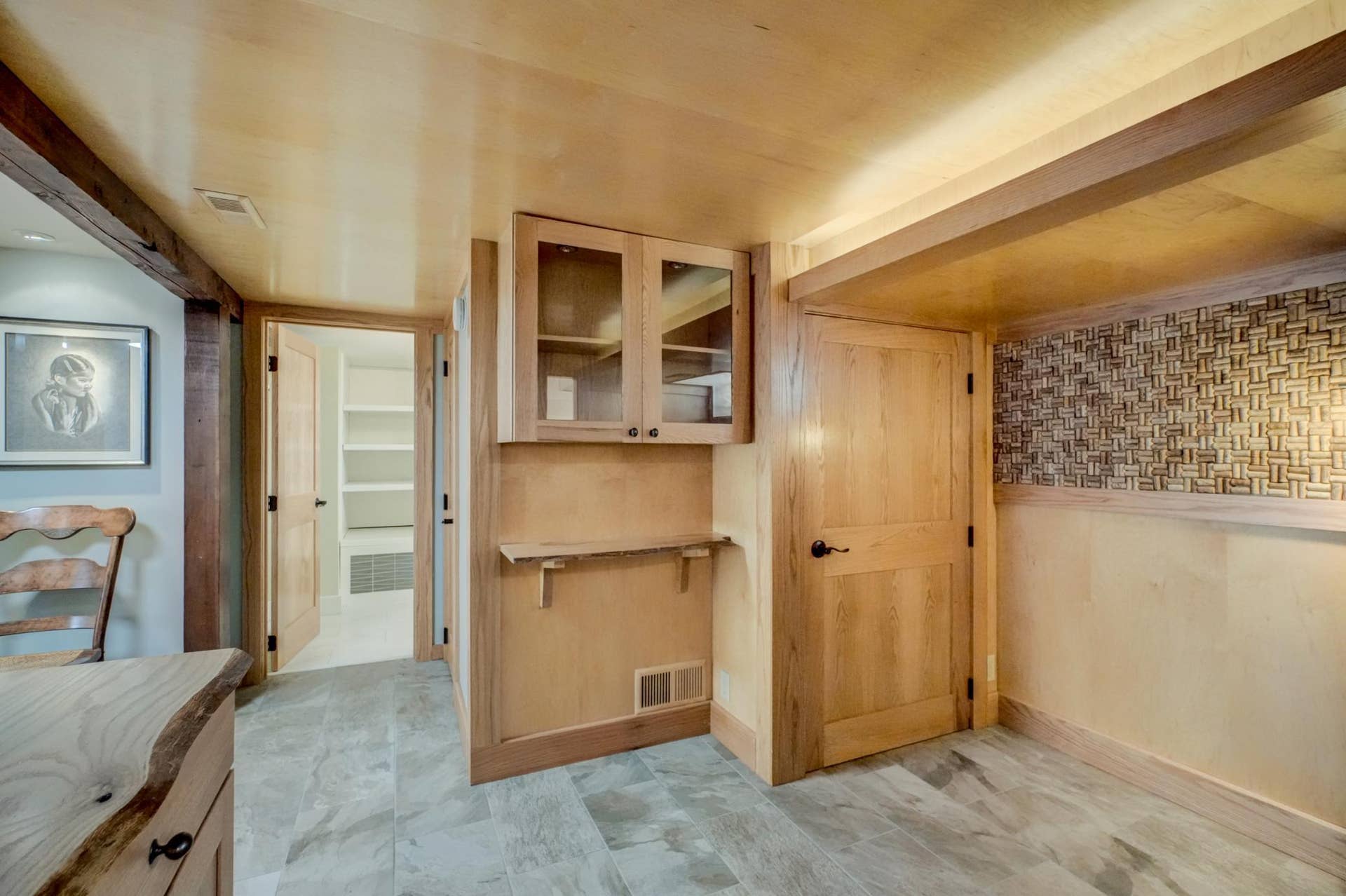 4911 41st Ave S-56.jpg