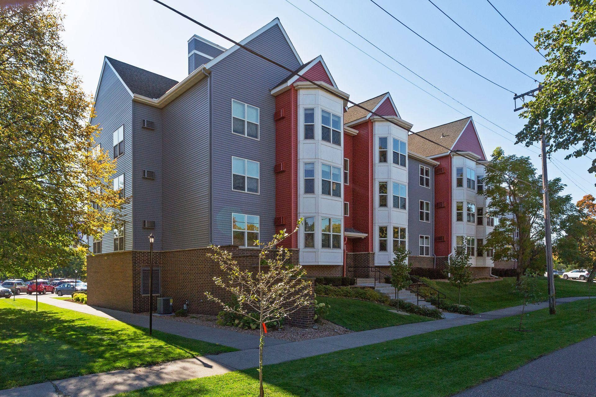 720 3rd Avenue NE, #120, 71, Minneapolis, MN 55413 720 3rd Ave #120 is located in the St. Anthony East neighborhood...
