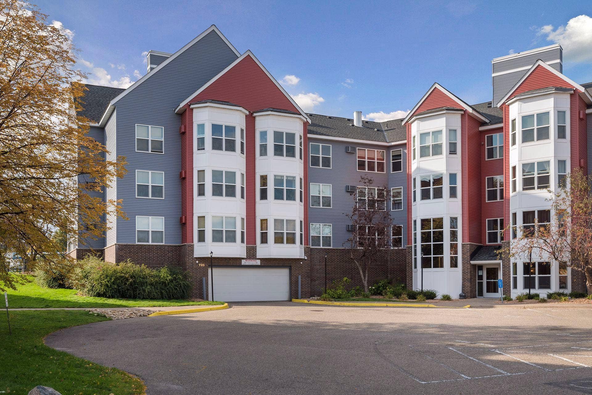 720 3rd Avenue NE, #120, 71, Minneapolis, MN 55413 Welcome home to 720 3rd Ave NE #120!