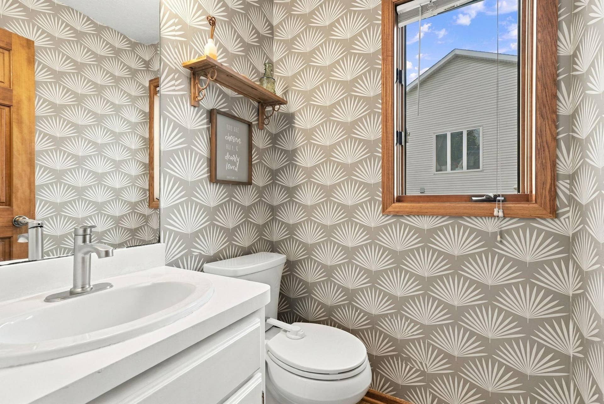 1/2 bath on main level