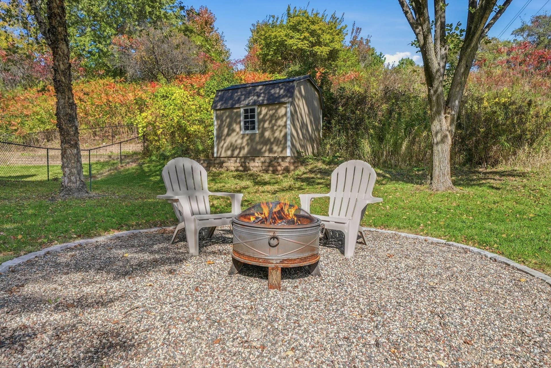 102-web-or-mls-1320_Wildflower_Lane_Chaska_06054.jpg