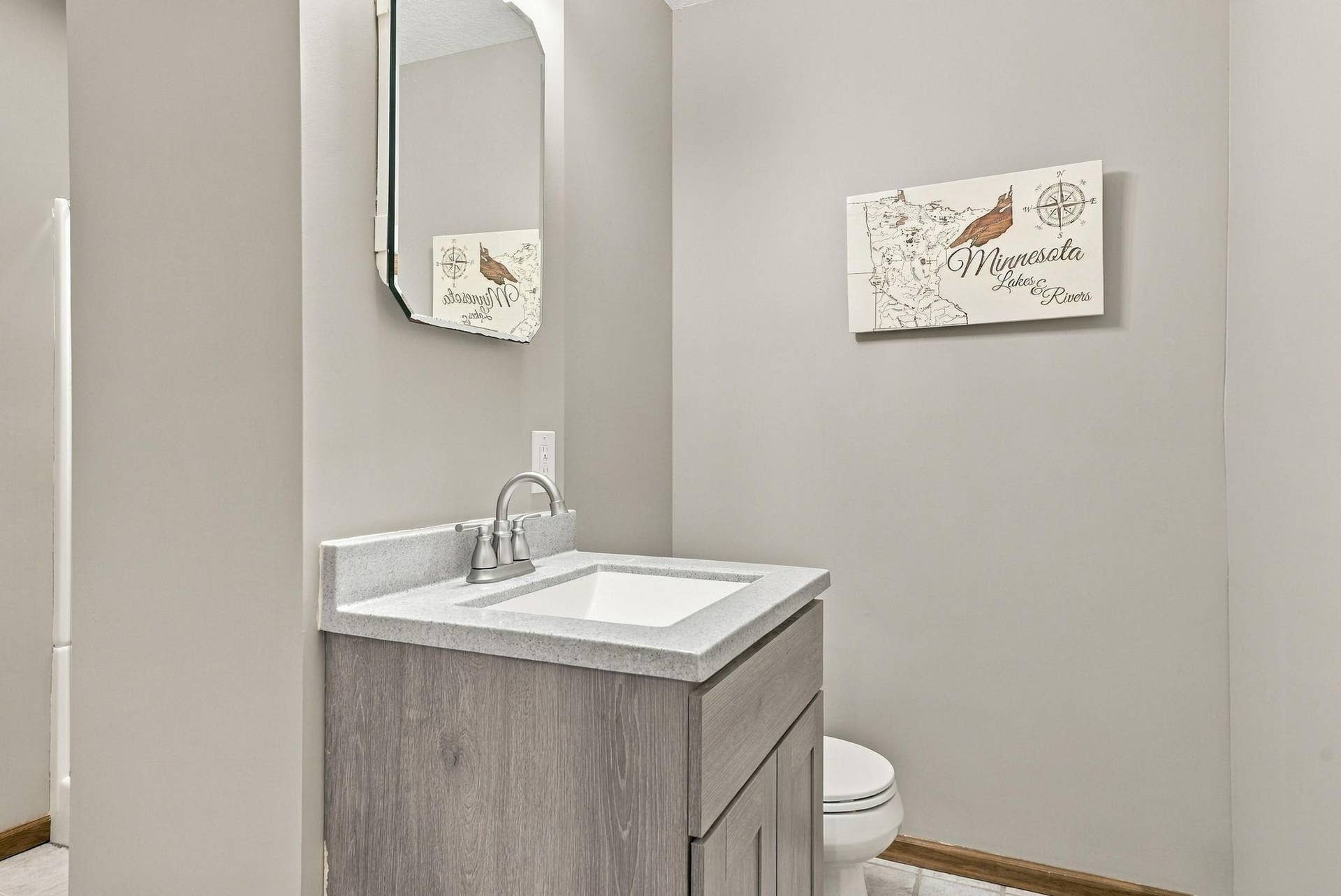 Lower level 3/4 bath