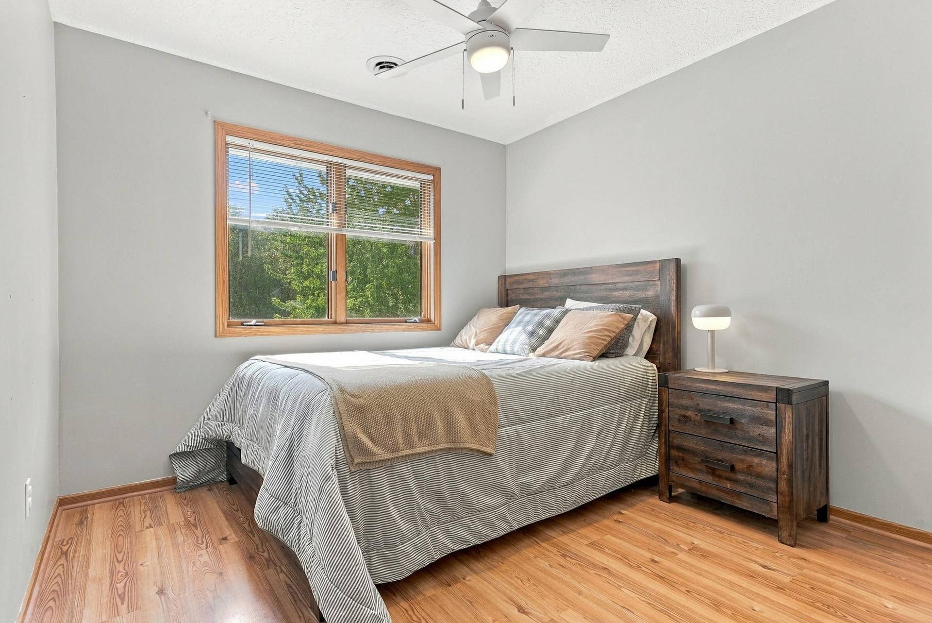 Third bedroom on upper level