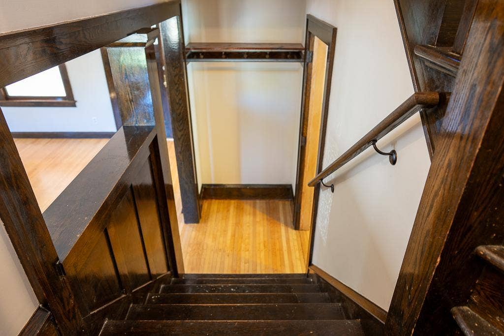 3241 30th Ave S-34.jpg