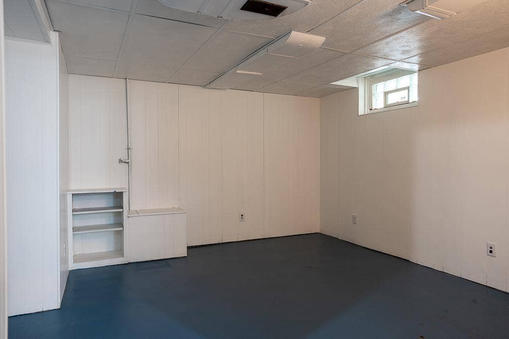 3241 30th Ave S-37.jpg