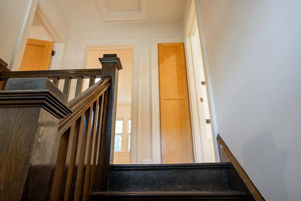 3241 30th Ave S-26.jpg