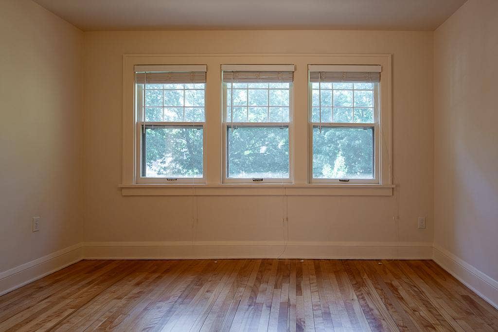 3241 30th Ave S-30.jpg