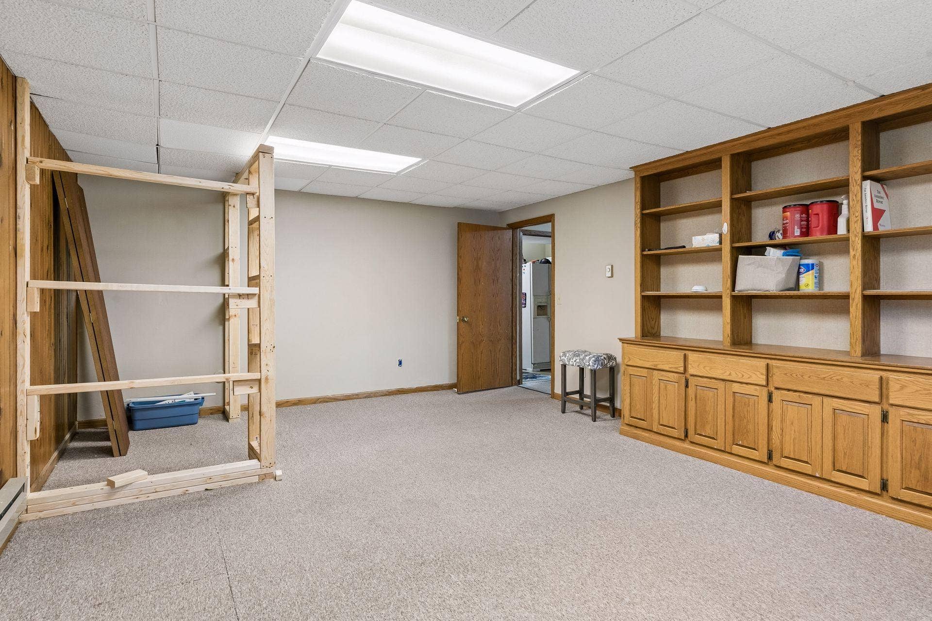 750 Viking Drive E, Maplewood, MN 55117 750 Viking Drive E, Maplewood, MN 55117