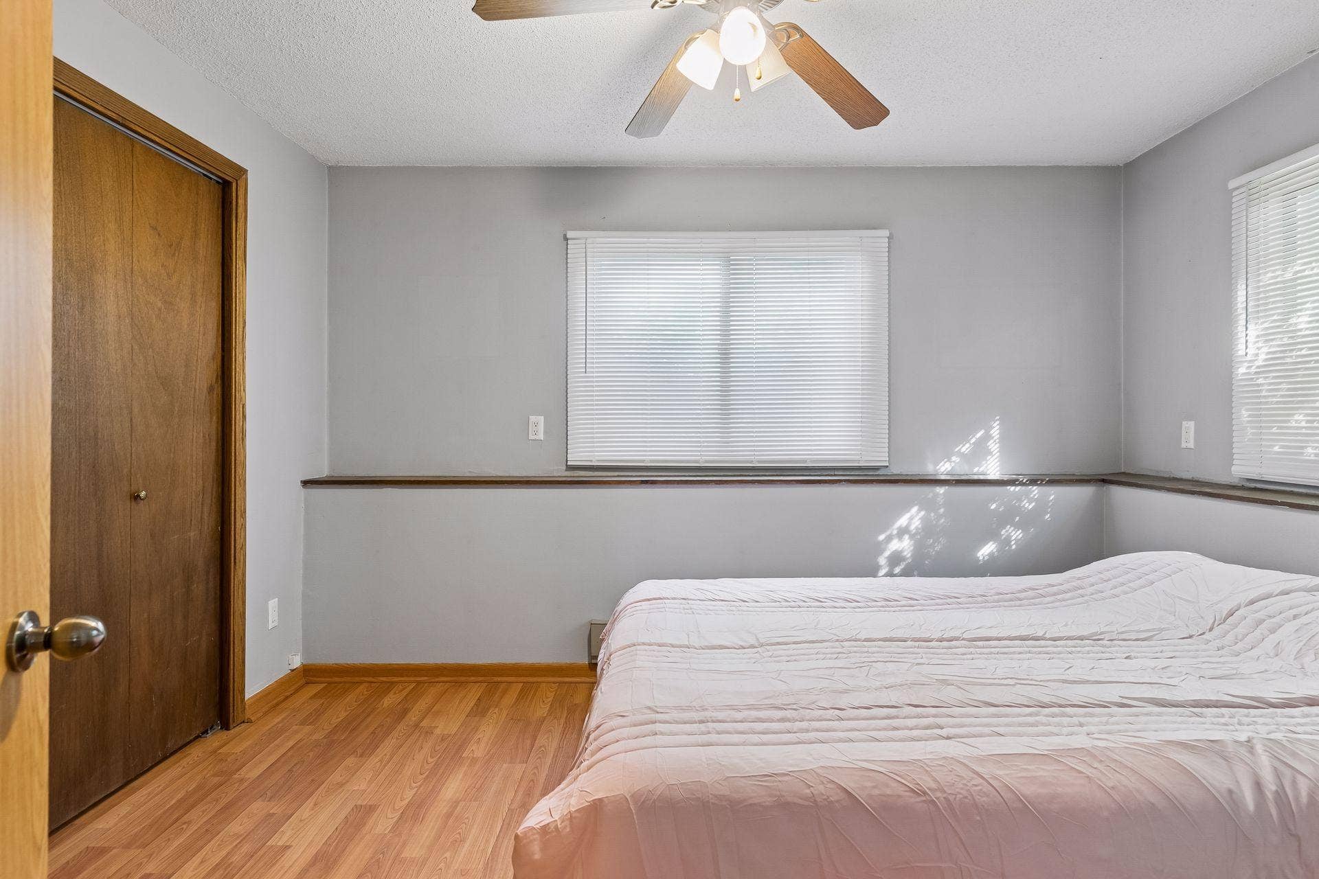 750 Viking Drive E, Maplewood, MN 55117 750 Viking Drive E, Maplewood, MN 55117