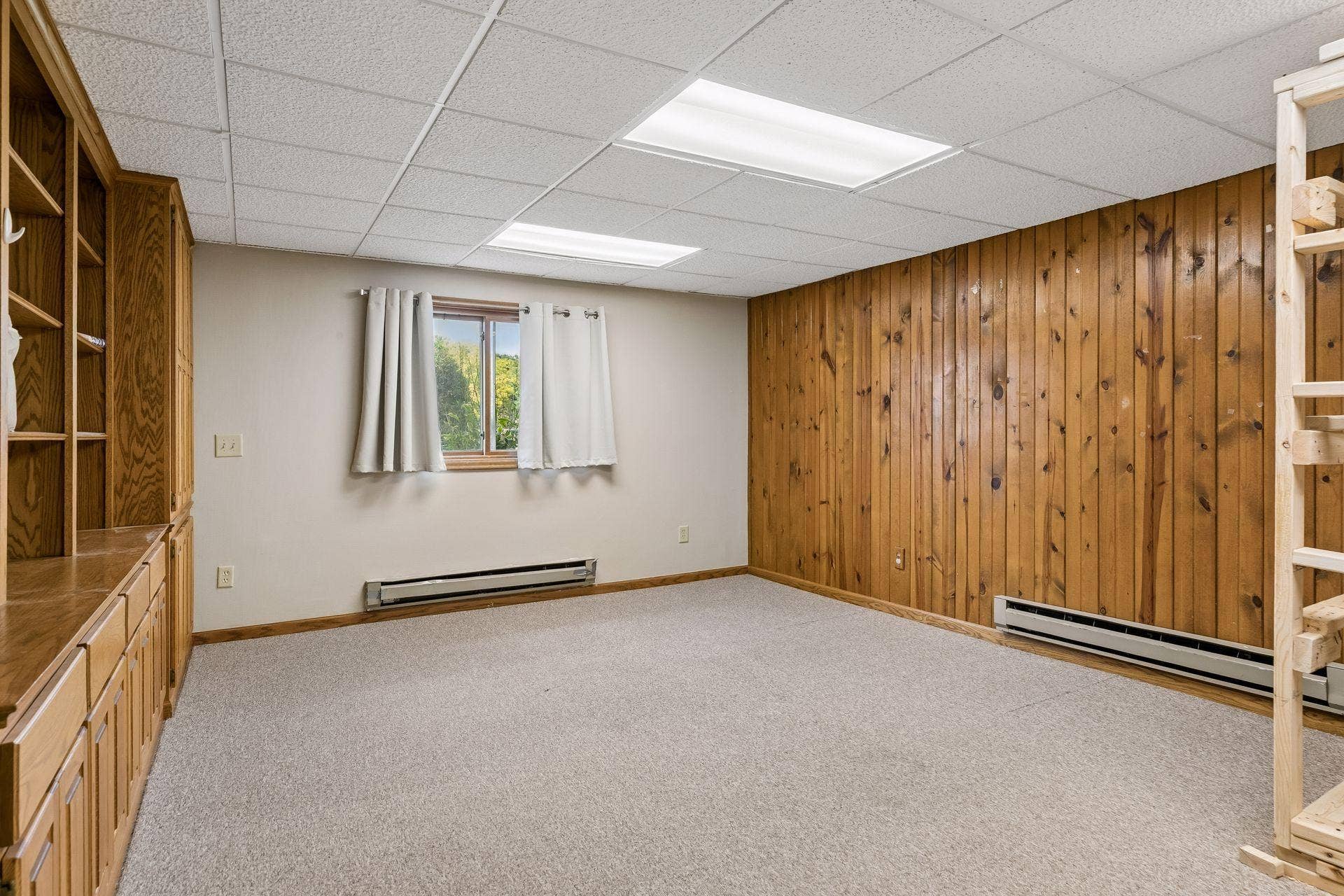 750 Viking Drive E, Maplewood, MN 55117 750 Viking Drive E, Maplewood, MN 55117
