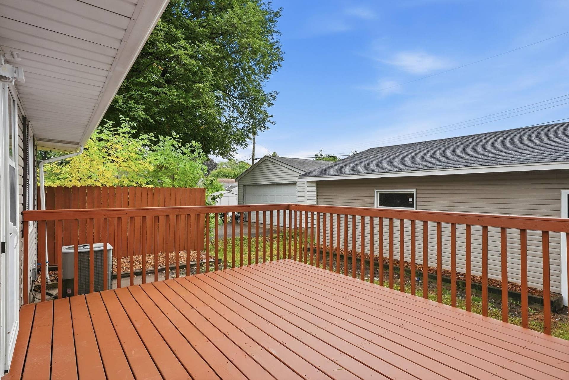 1038 Larpenteur Avenue W, 89, Saint Paul, MN 55113 55-web-or-mls-1038_Larpenteur_Avenue_West_Saint_Paul_02411.jpg