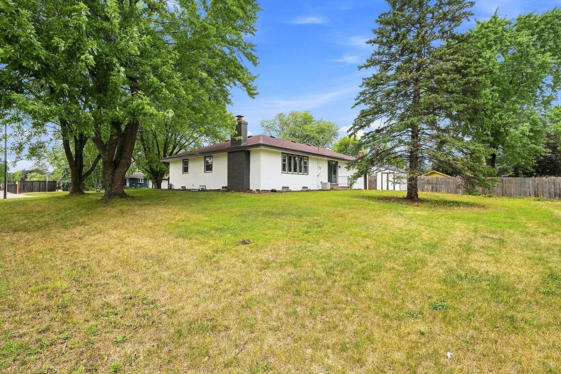 7000 Humboldt Avenue N, Brooklyn Center, MN 55430 7000 Humboldt Avenue N, Brooklyn Center, MN 55430