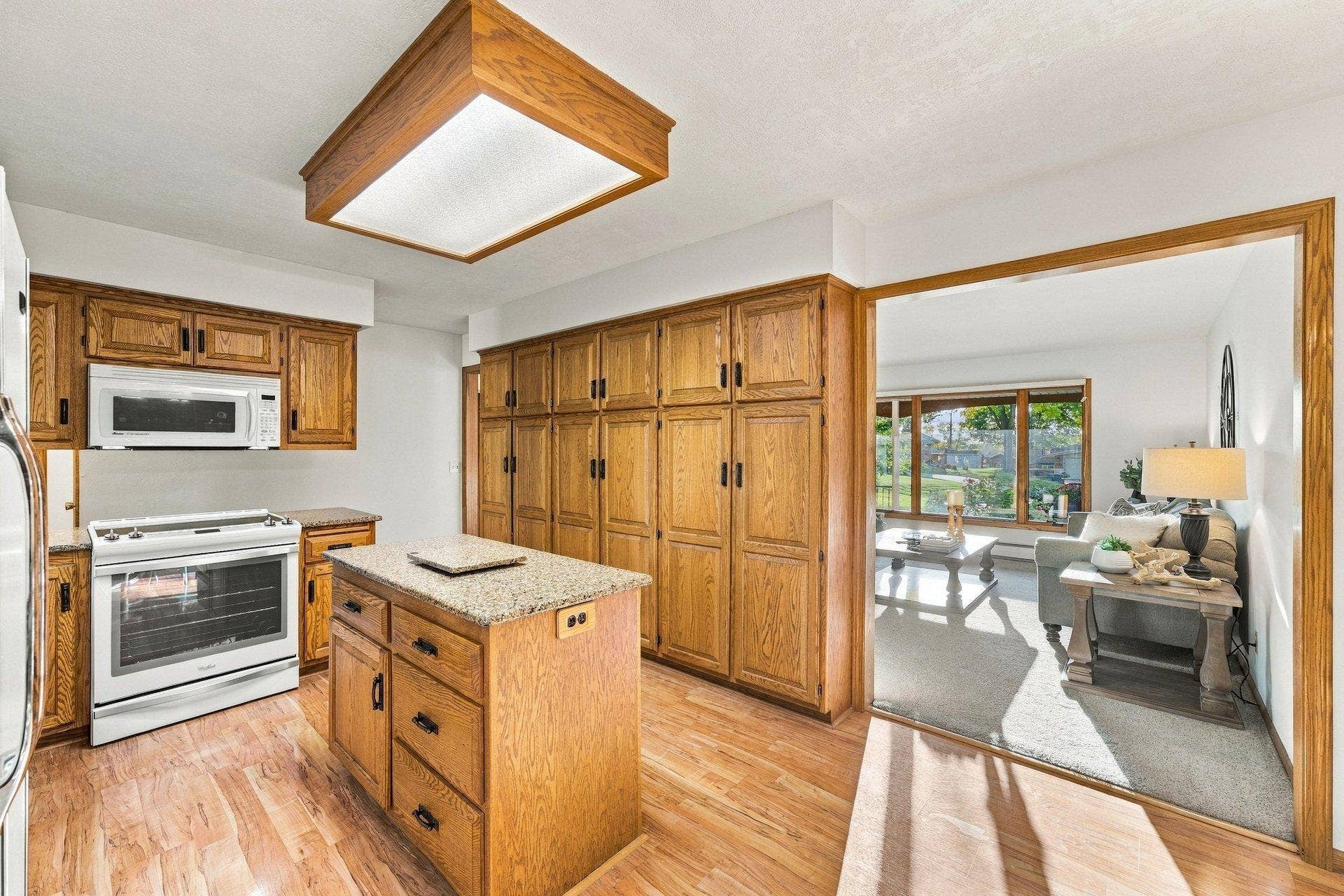 227 Ridgewood Court, Waconia, MN 55387 023_227_ridgewood_ct_7_774.jpg