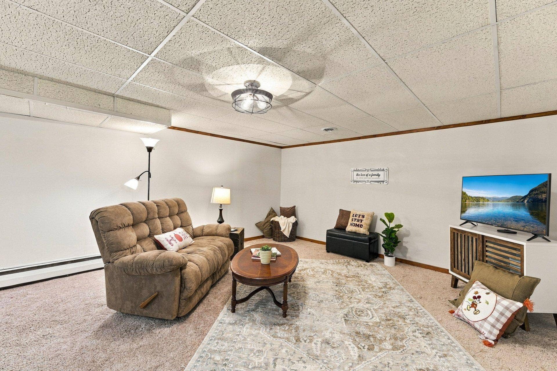 227 Ridgewood Court, Waconia, MN 55387 052_227_ridgewood_ct_45_287.jpg
