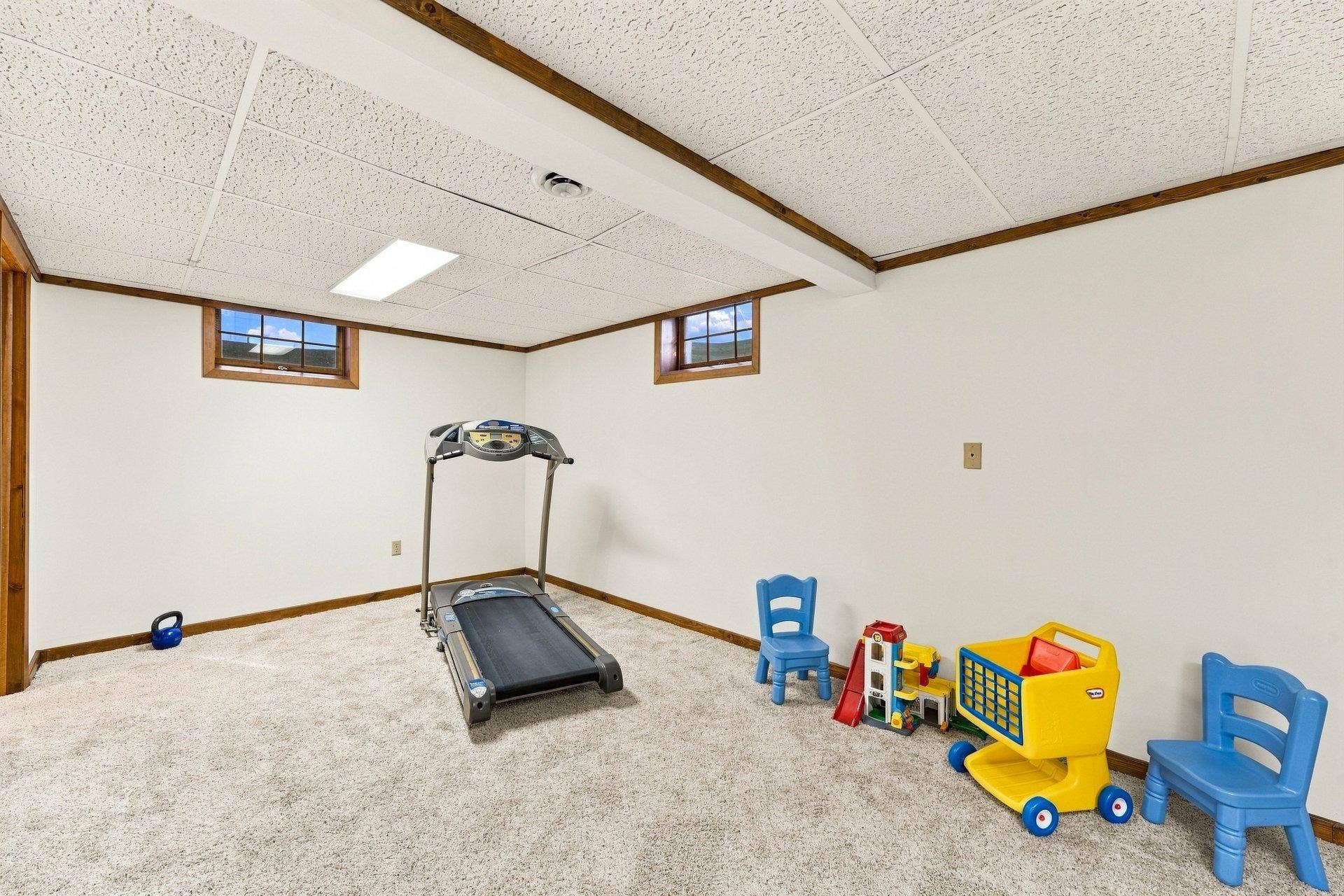 227 Ridgewood Court, Waconia, MN 55387 059_227_ridgewood_ct_52_390.jpg