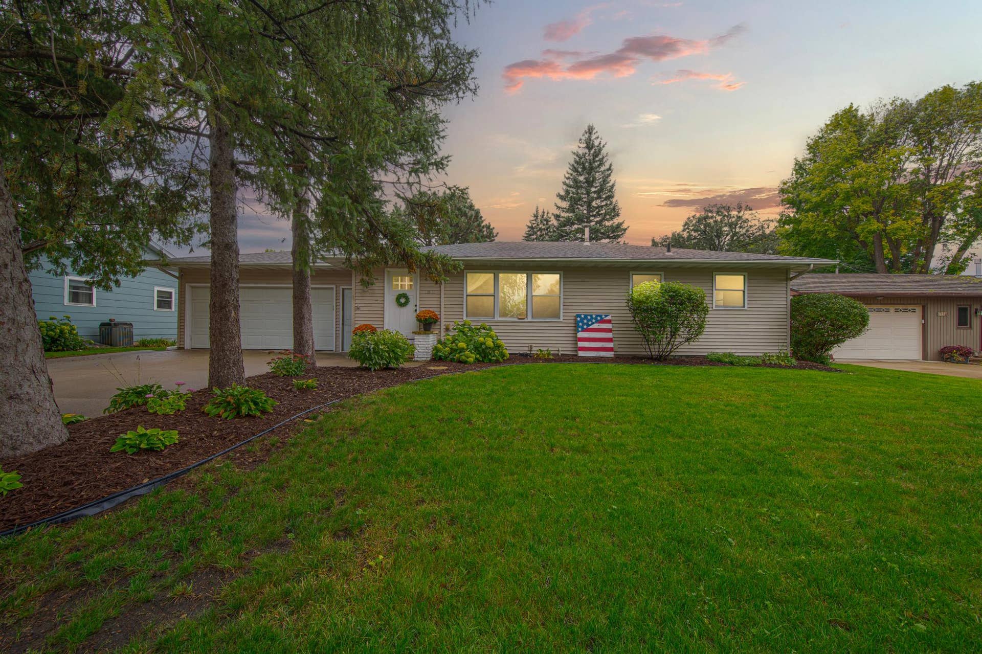 1801 Sunray Avenue, Mankato, MN 56001 1.jpg