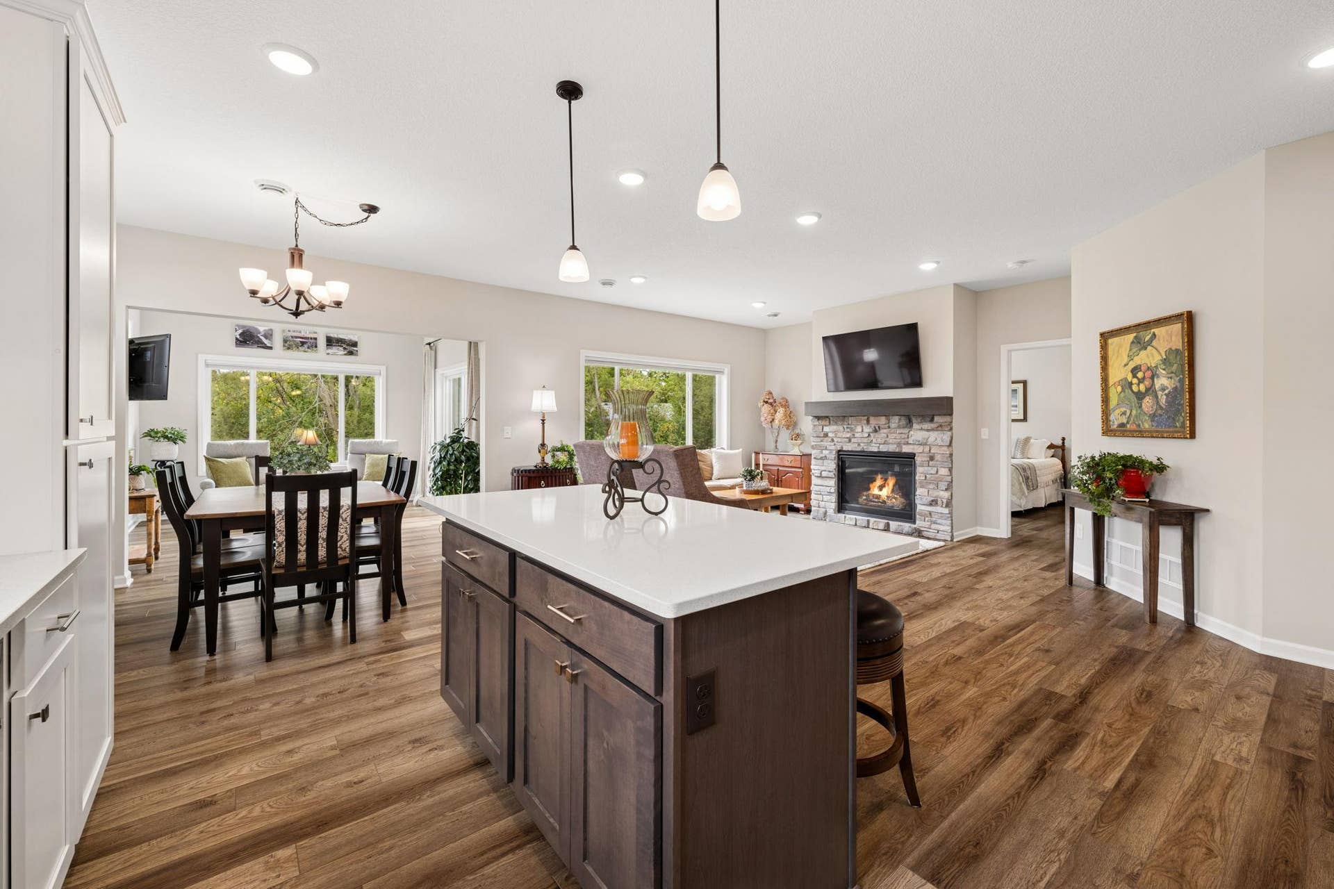 331 Riverview Circle, Hanover, MN 55341 331 Riverview Circle, Hanover, MN 55341