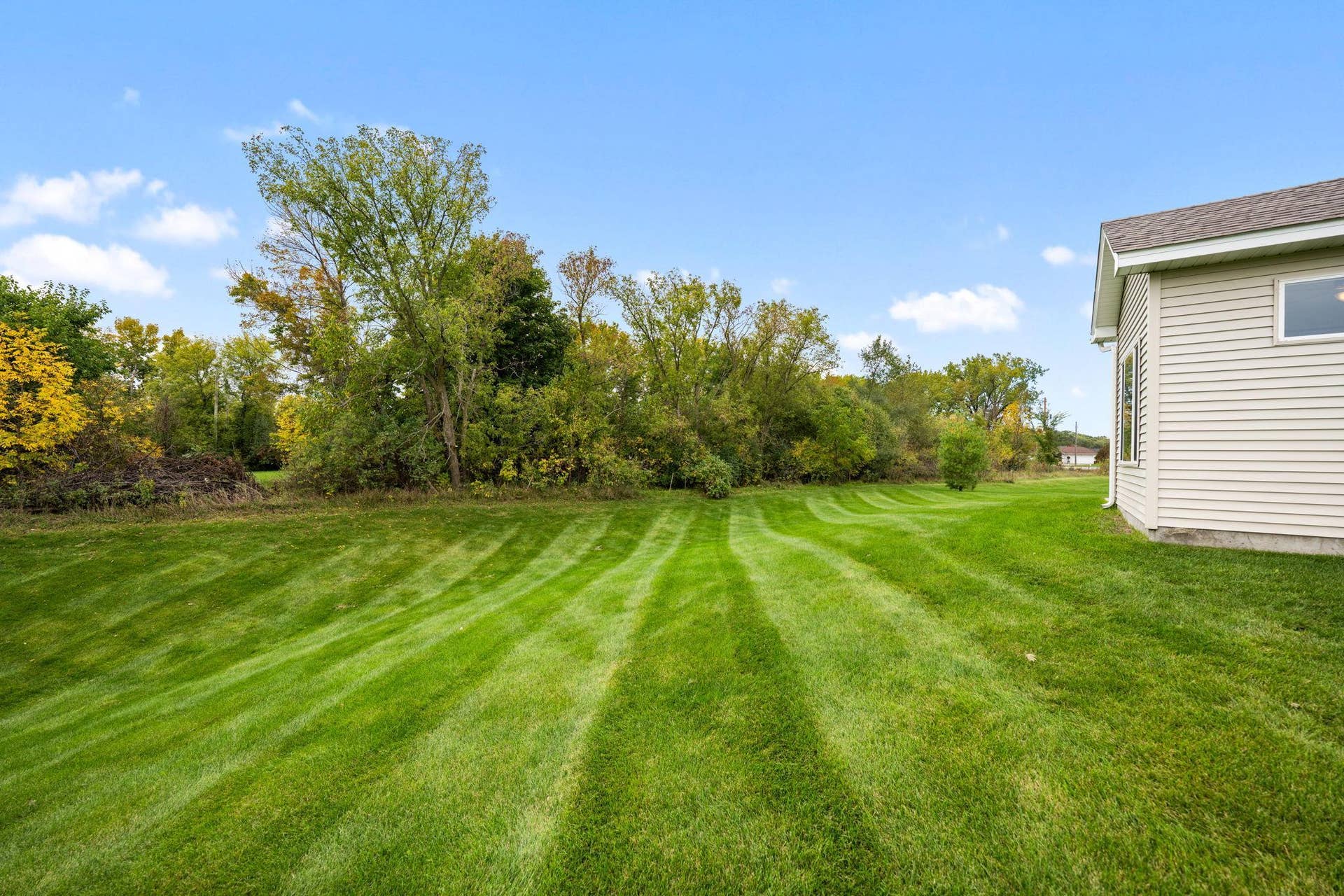 331 Riverview Circle, Hanover, MN 55341 331 Riverview Circle, Hanover, MN 55341