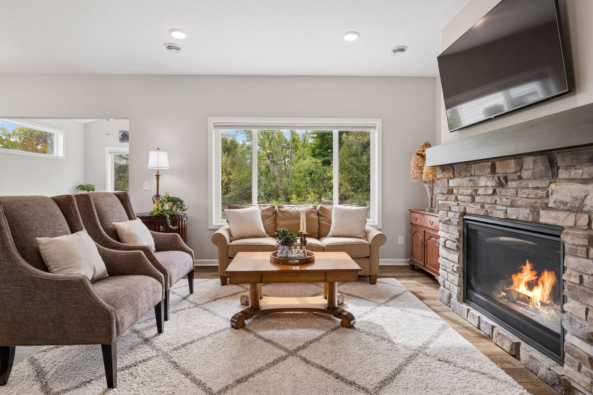 331 Riverview Circle, Hanover, MN 55341 331 Riverview Circle, Hanover, MN 55341