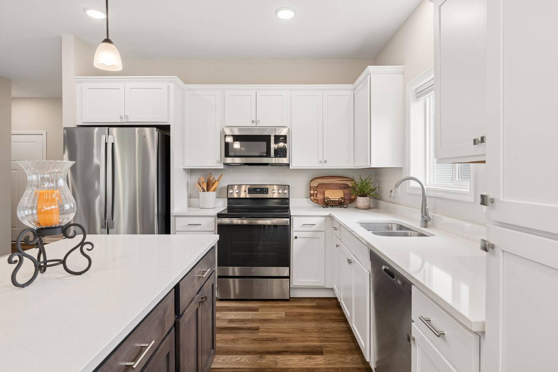 331 Riverview Circle, Hanover, MN 55341 331 Riverview Circle, Hanover, MN 55341