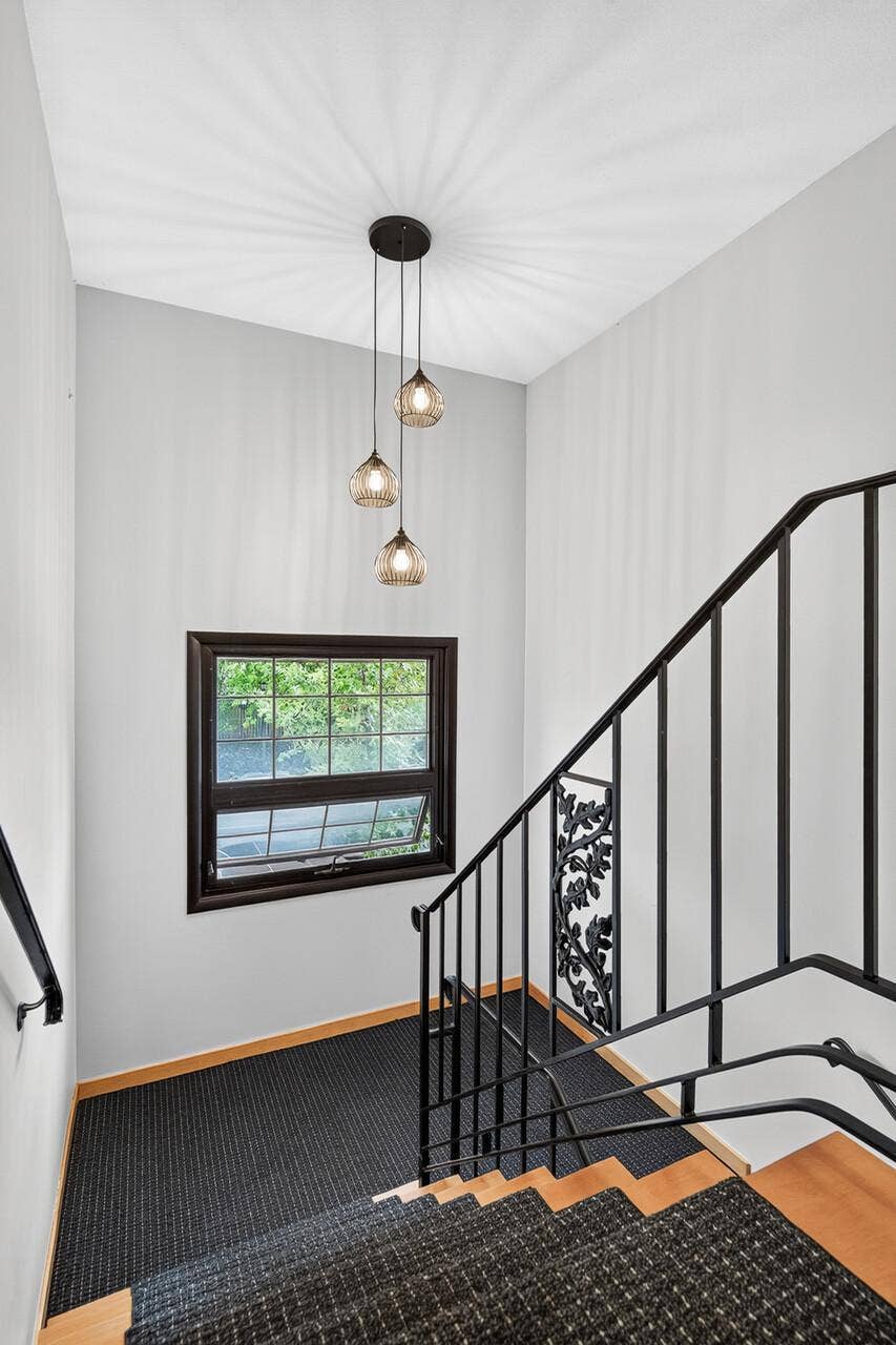 3844 Nicollet Avenue, #305, 40, Minneapolis, MN 55409 24_3844_Nicollet_30524_mls.jpg