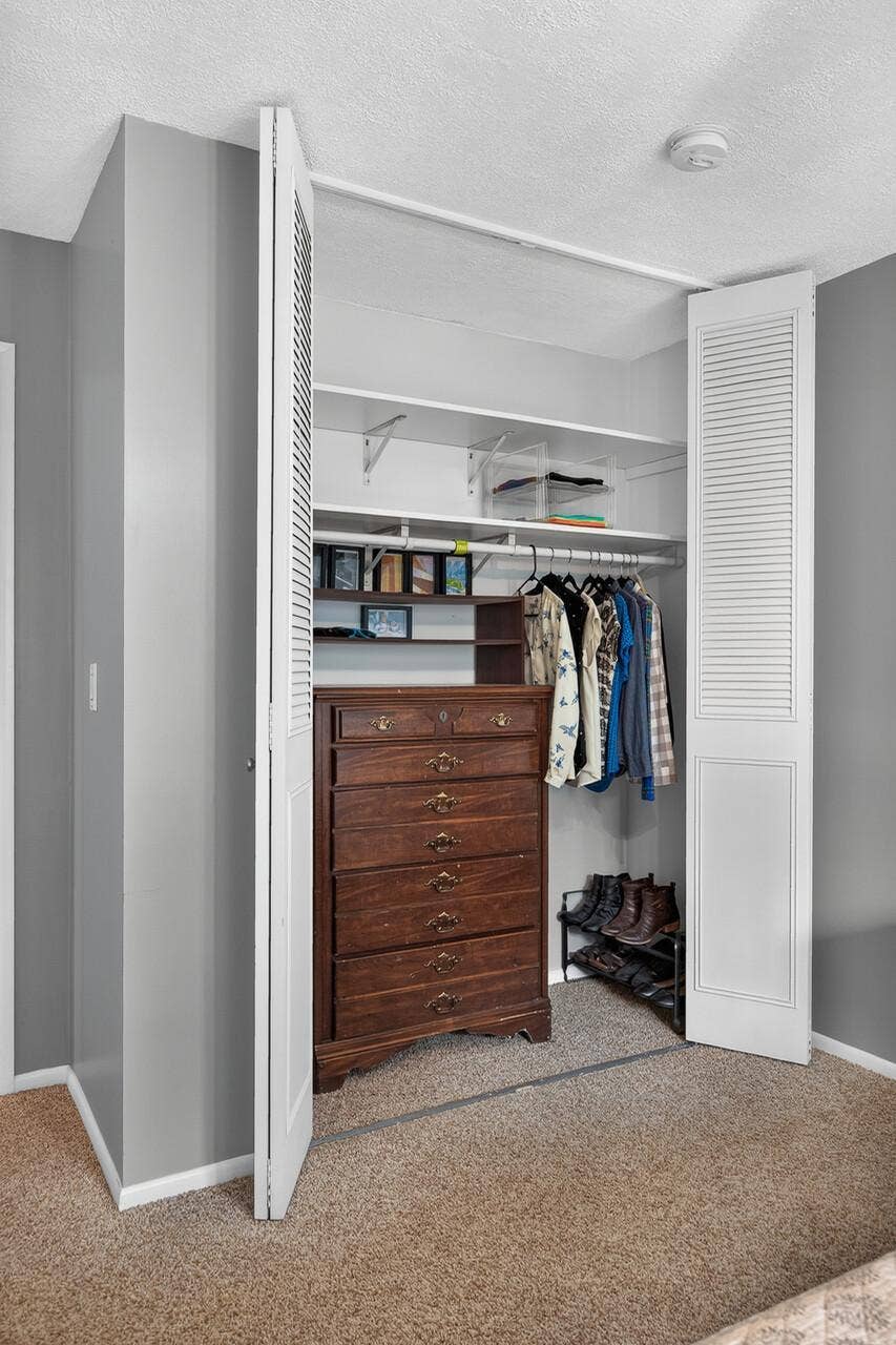3844 Nicollet Avenue, #305, 40, Minneapolis, MN 55409 18_3844_Nicollet_30518_mls.jpg