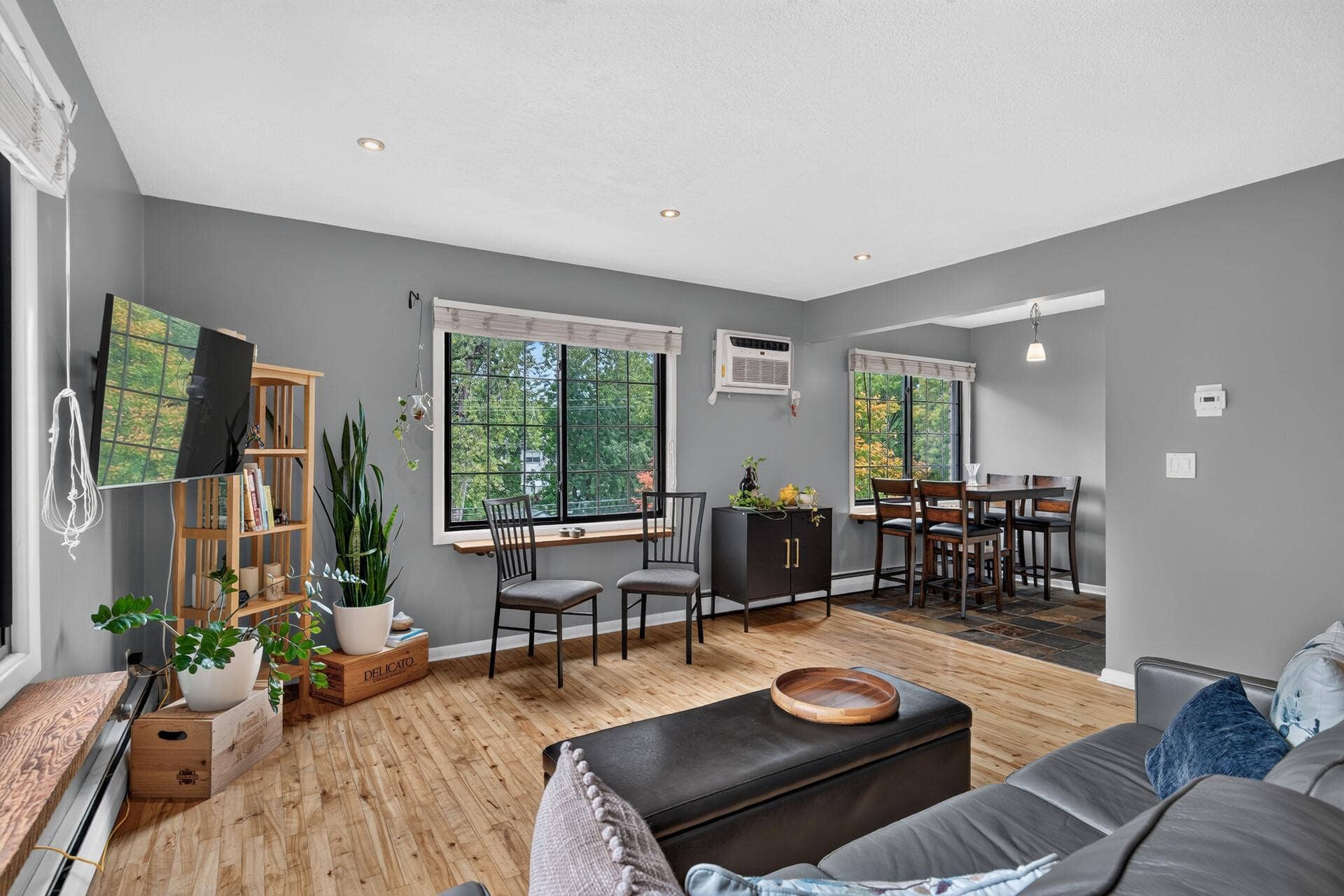 3844 Nicollet Avenue, #305, 40, Minneapolis, MN 55409 09_3844_Nicollet_3059_mls.jpg