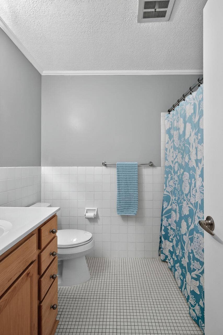 3844 Nicollet Avenue, #305, 40, Minneapolis, MN 55409 20_3844_Nicollet_30520_mls.jpg