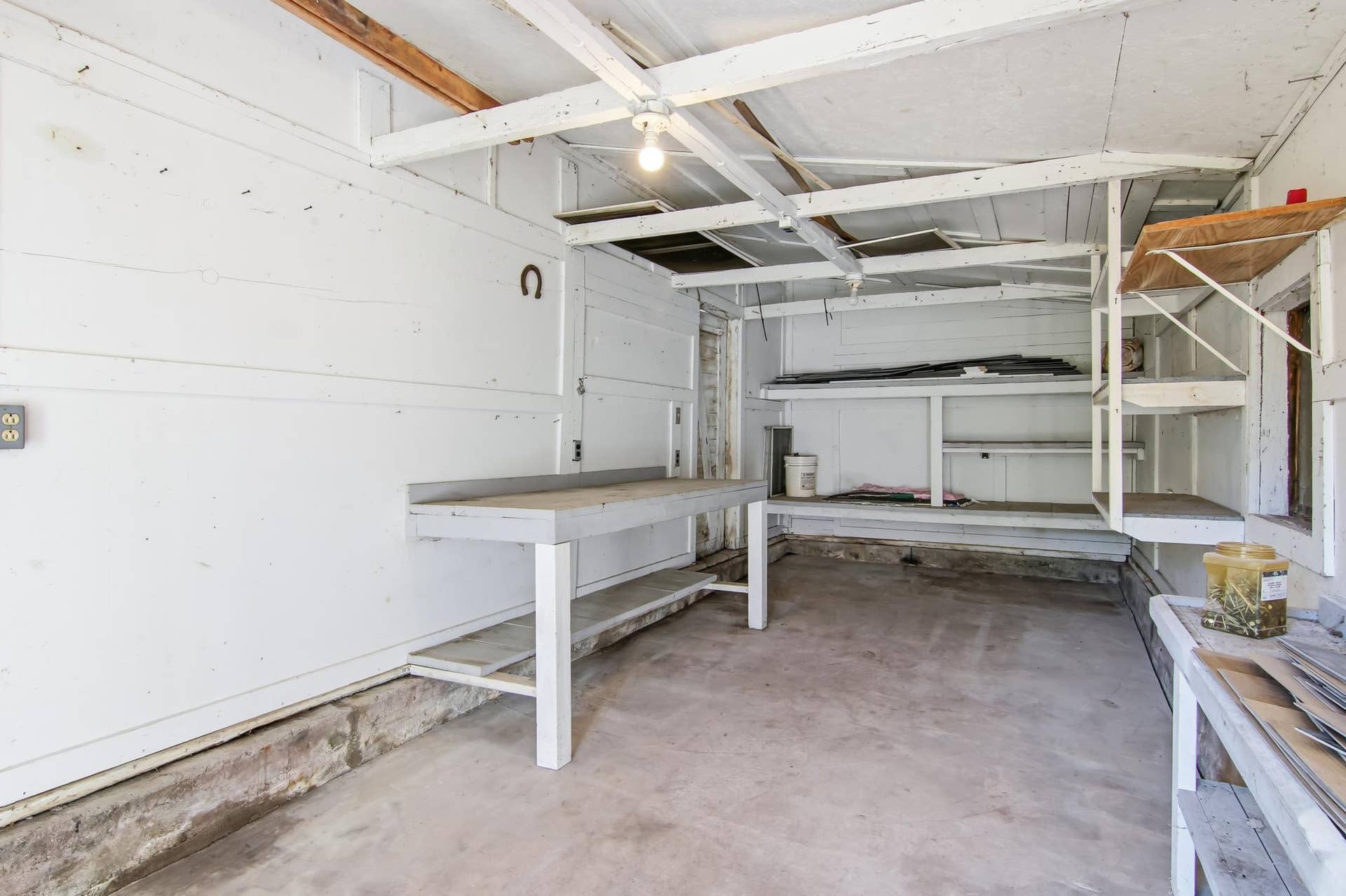 18B-OutbuildingSpace-1-jpg.jpg