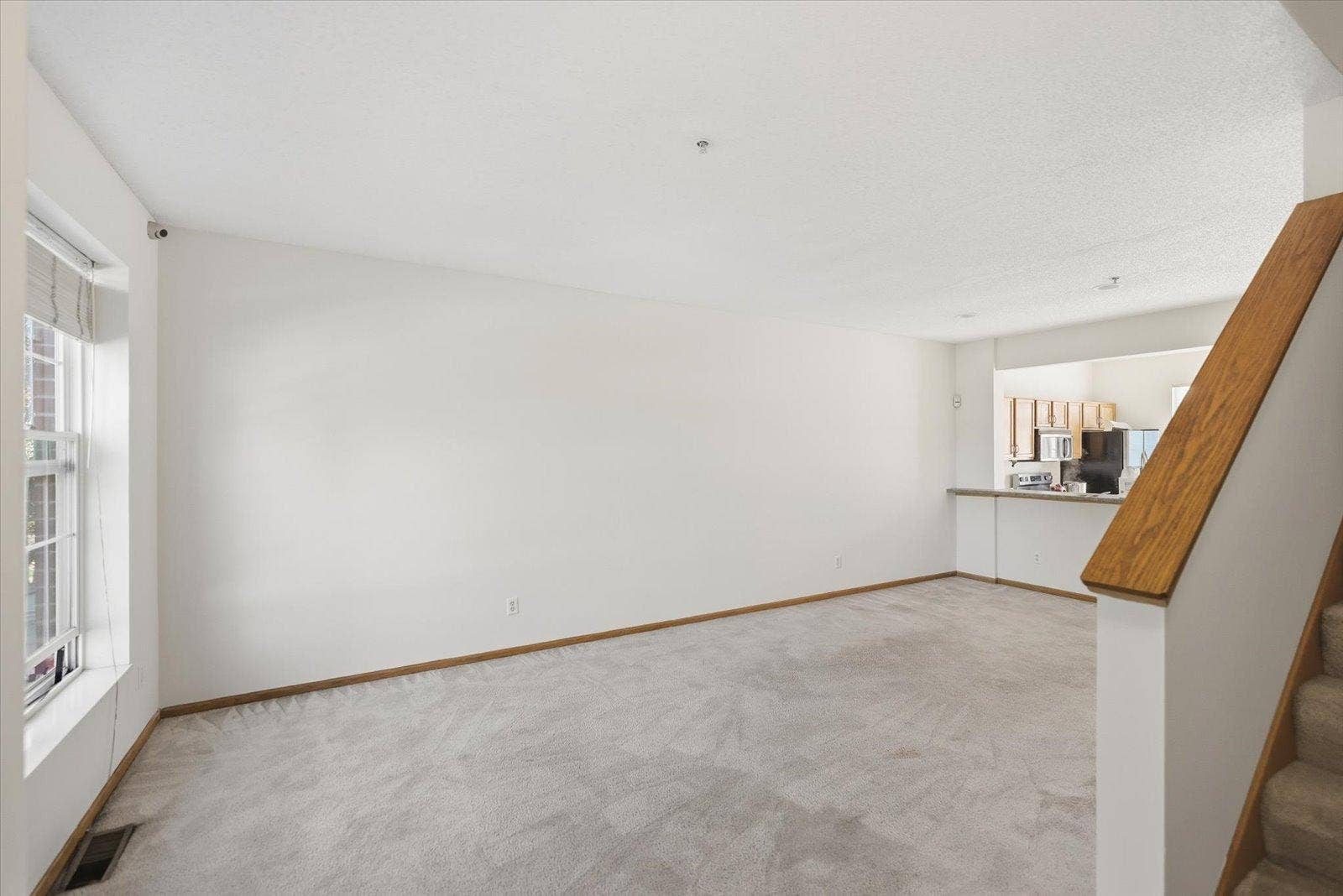 903 8th Avenue N, 75, Minneapolis, MN 55411